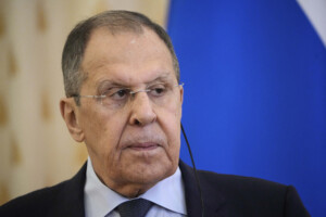 ukraine lavrov remercie la turquie pour sa disponibilite a poursuivre les negociations avec kiev