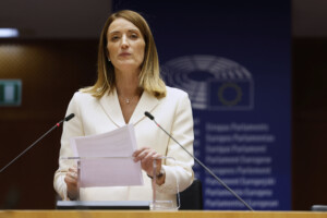 droits de douane metsola parler avec les etats unis en tant que partenaire et allie mais sans etre naifs