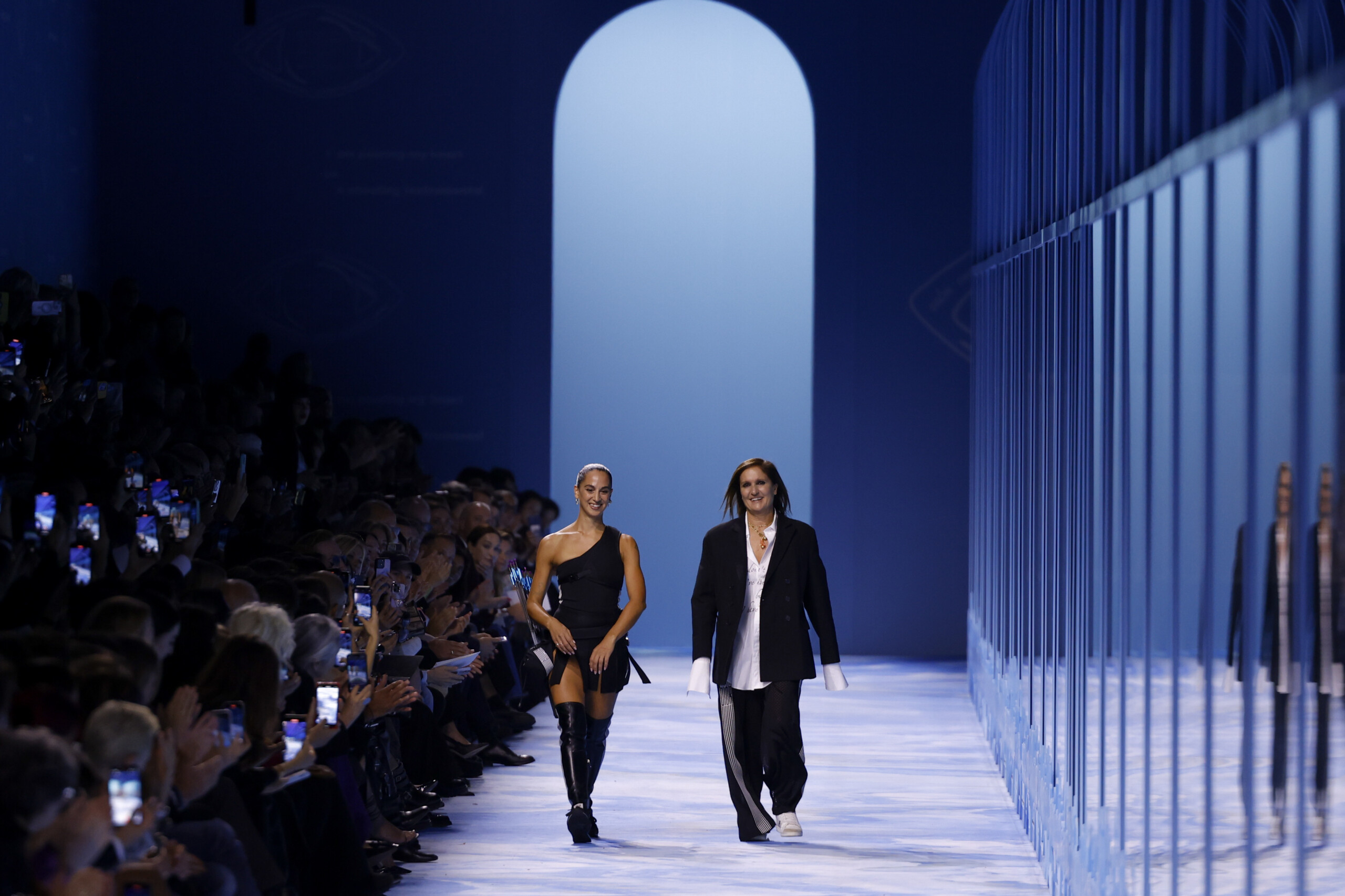 mode maria grazia chiuri quitte la maison dior scaled