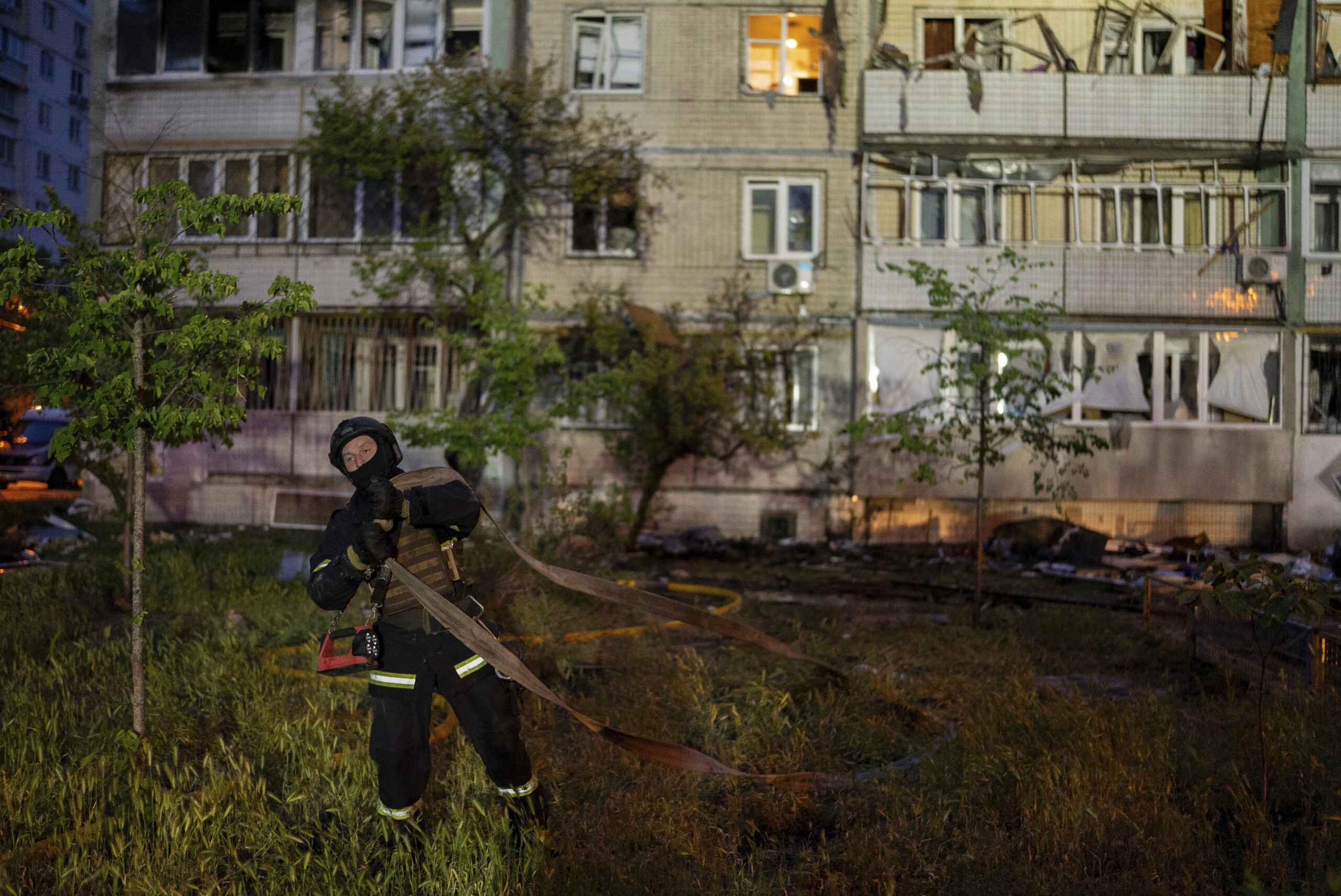 Ukraine, Kiev : « Au moins 10 morts et 32 blessés lors des dernières attaques de Moscou » 1 ukraine kiev au moins 10 morts et 32 blesses lors des dernieres attaques de moscou scaled