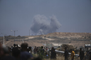 gaza au moins 18 morts apres un raid israelien sur une ecole a khan younis