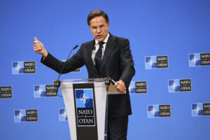 ukraine rutte le chemin vers ladhesion a lotan reste irreversible
