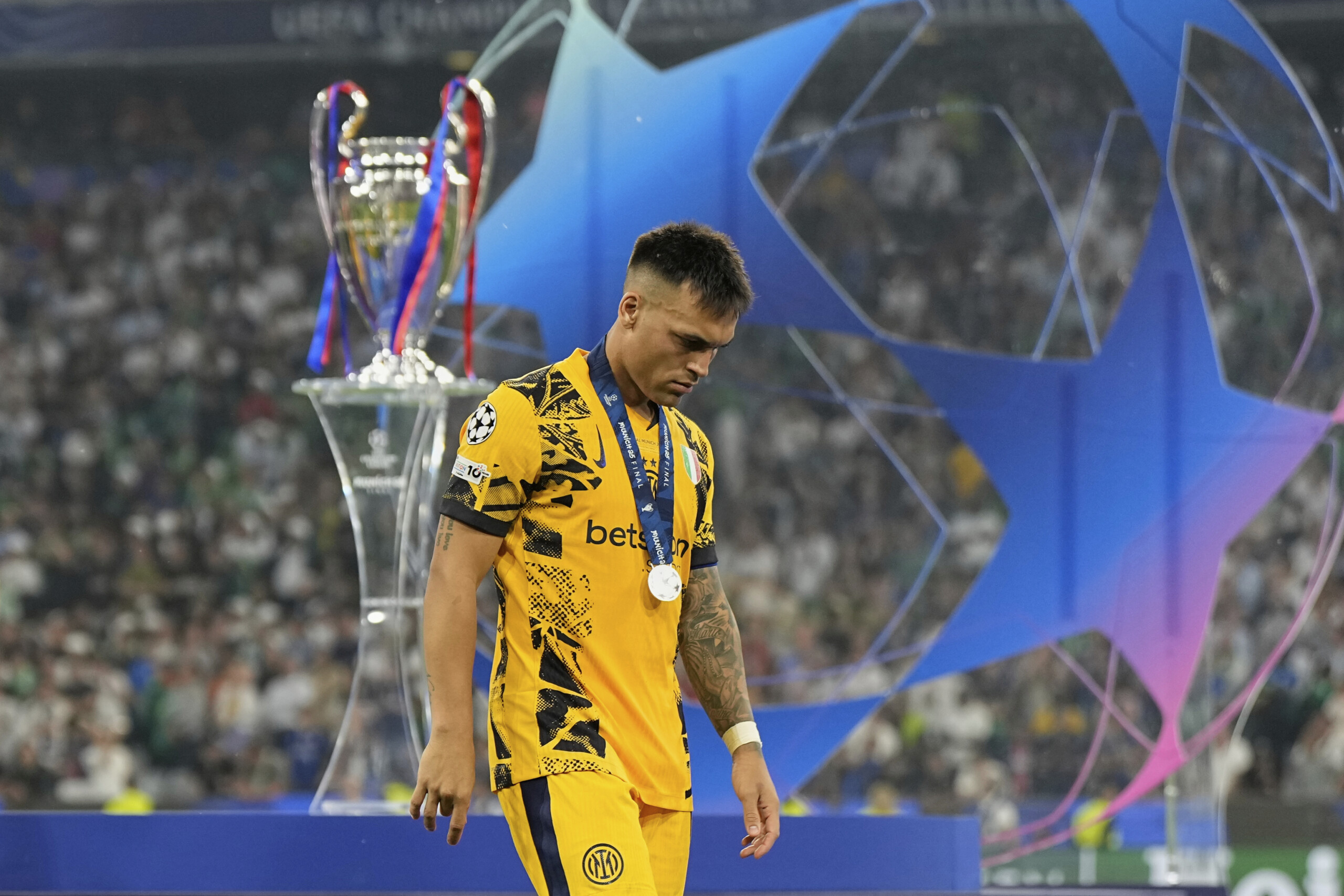 football lautaro aux supporters de linter desole de ne pas avoir realise le reve scaled