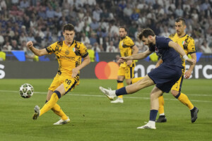 football pavard je suis encore decu et en colere apres lelimination en ligue des champions