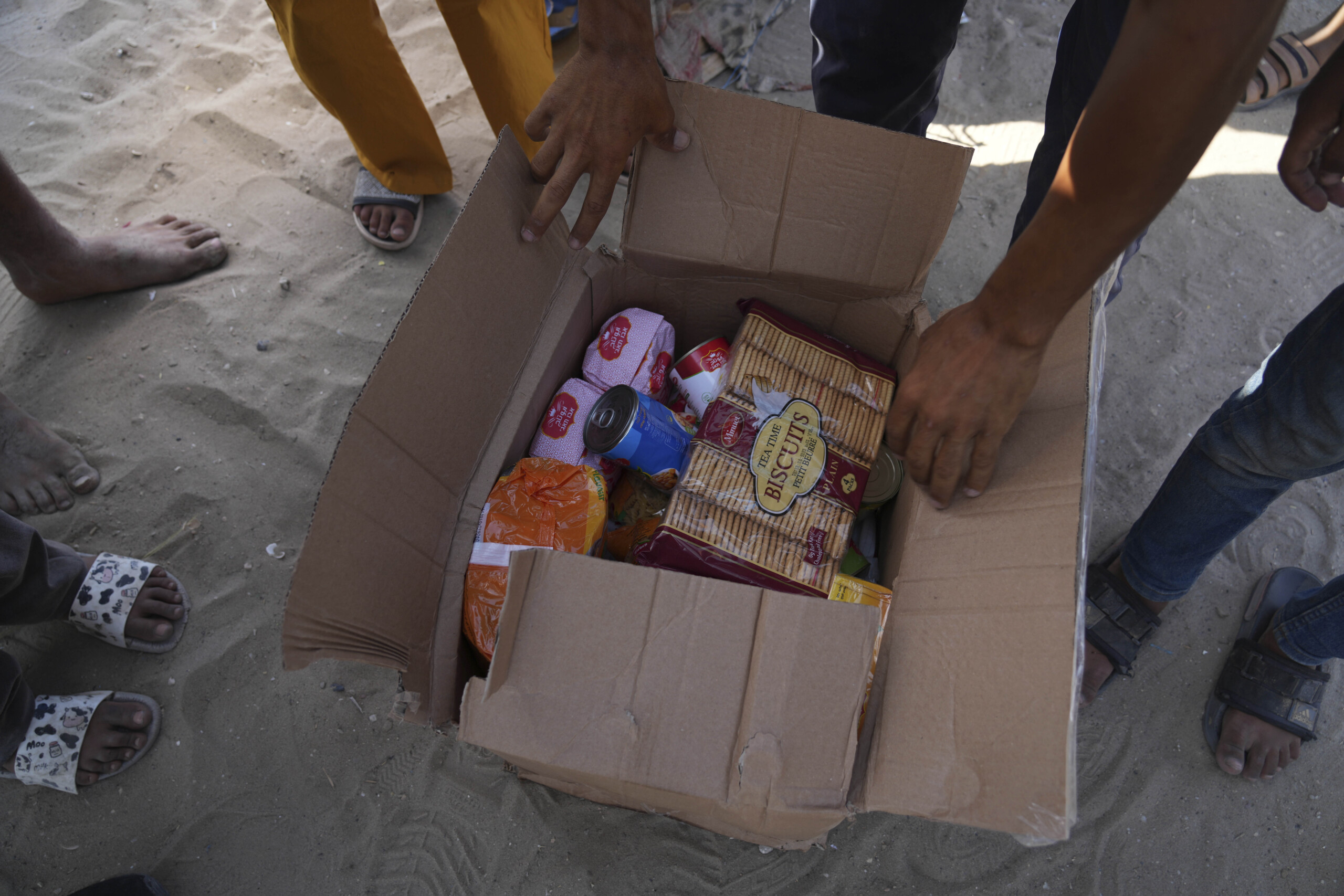 moyen orient la ghf reprend la distribution de laide et ouvre un centre a rafah scaled