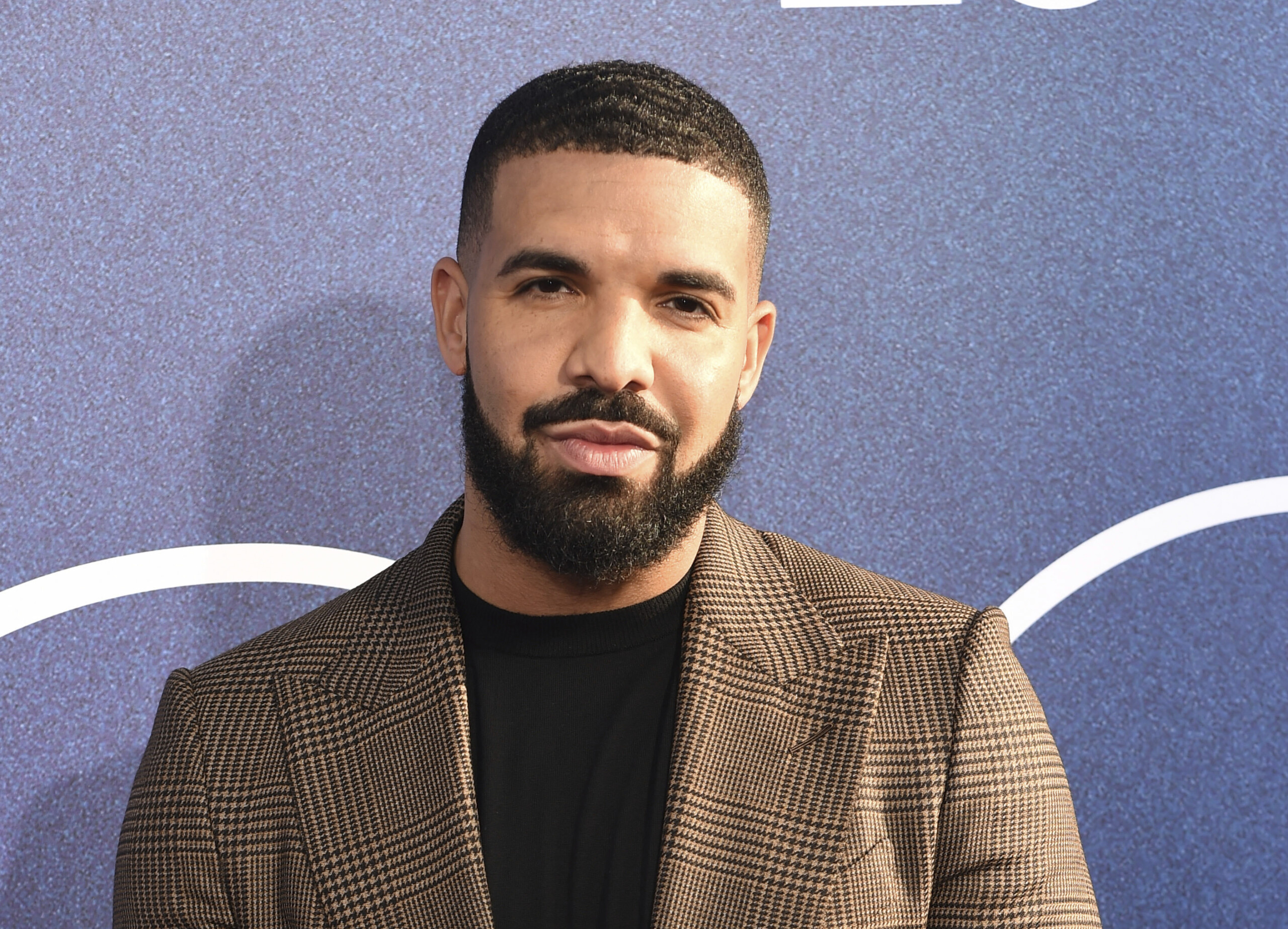 Musique, Drake : nouvelle date à Milan le 1er septembre 1 musique drake nouvelle date a milan le 1er septembre scaled