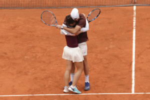 roland garros errani vavassori remportent le titre en double mixte