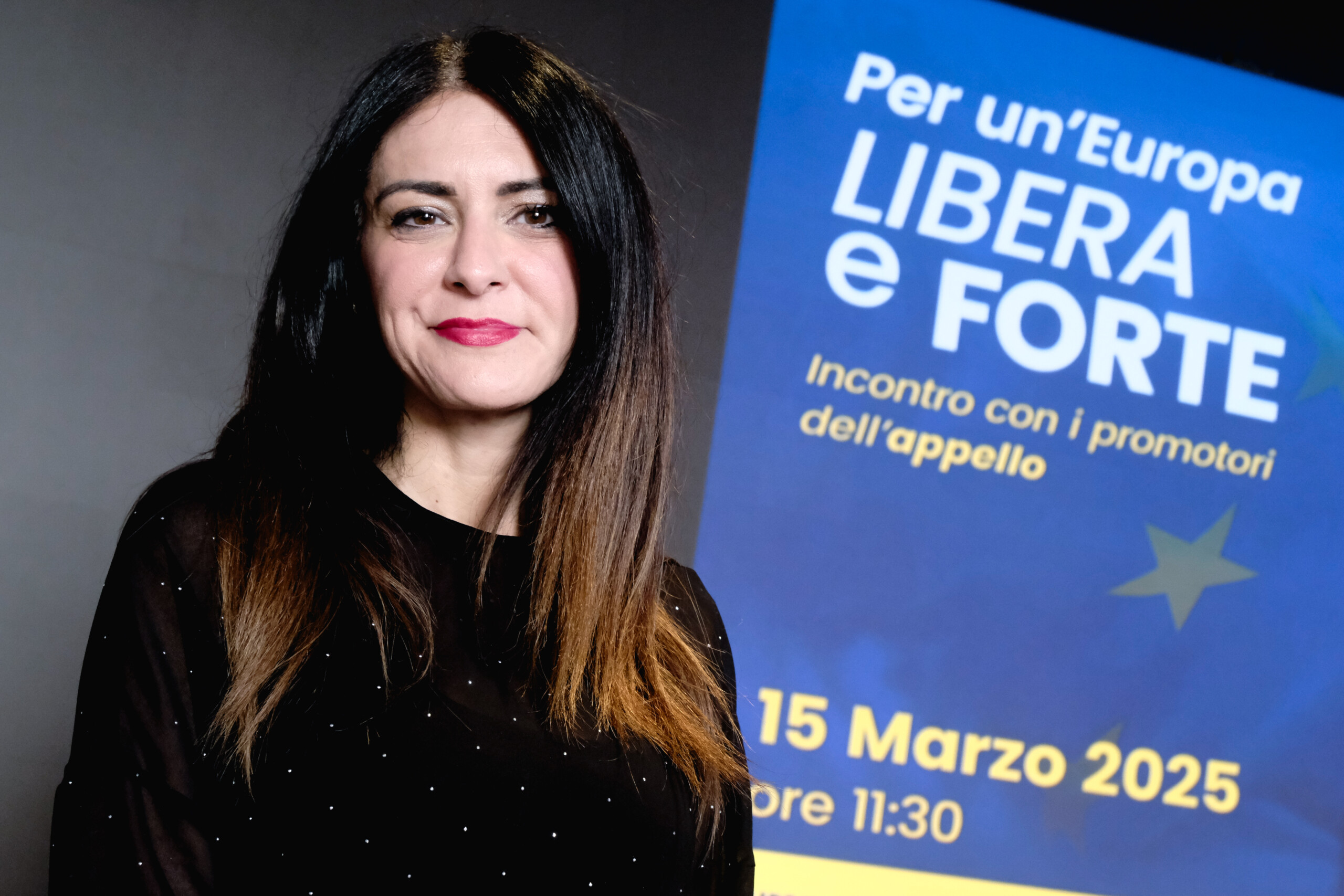 ue le ministere de linterieur italien attribue une escorte a la vice presidente pe picierno trop de menaces scaled