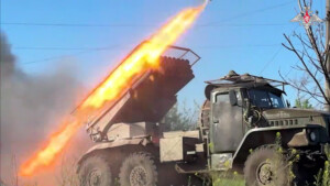 ukraine au moins cinq victimes apres des raids russes