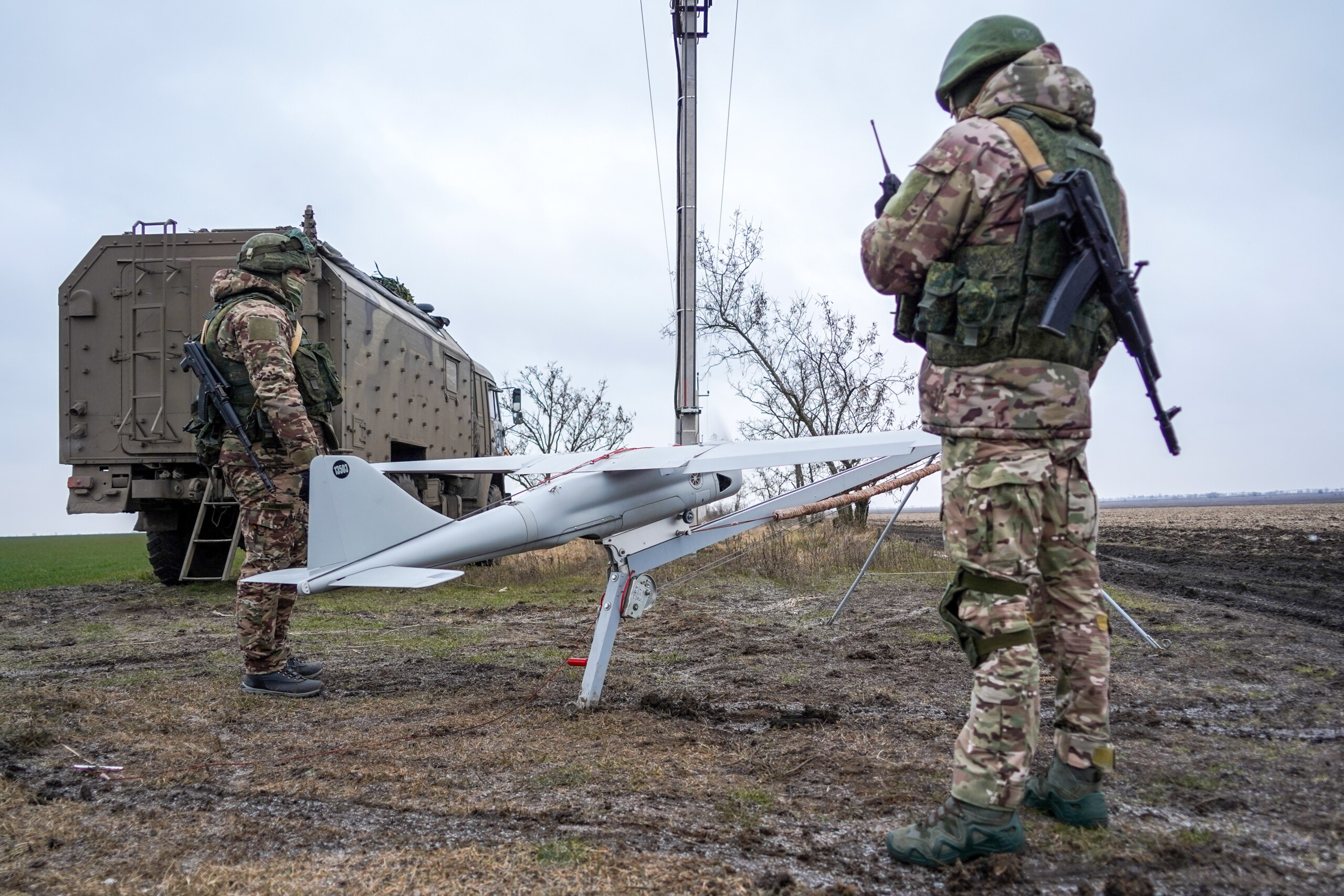 russie ministere de la defense de moscou 61 drones ukrainiens abattus pendant la nuit scaled