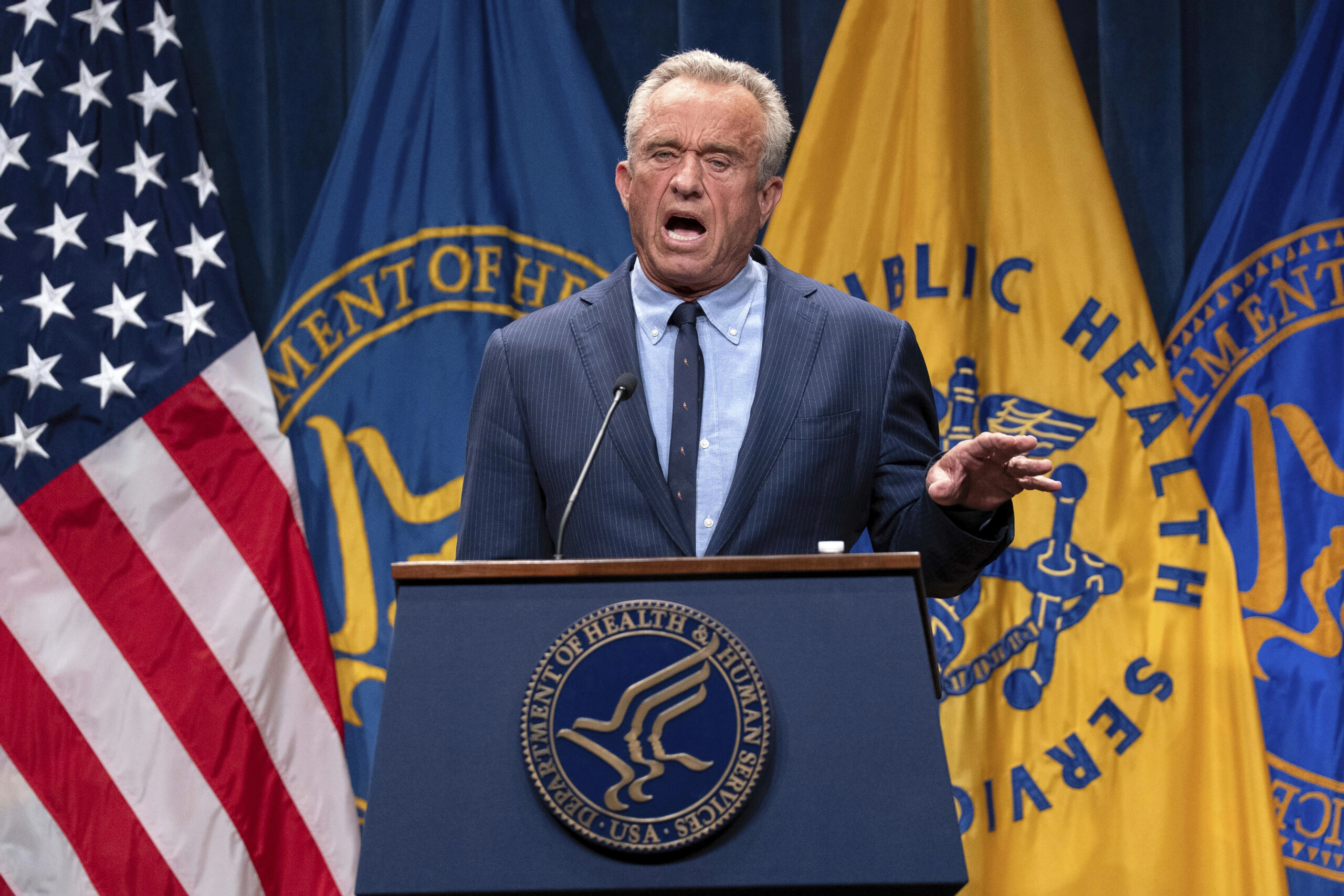 etats unis robert f kennedy nomme huit nouveaux membres au comite consultatif sur les vaccins scaled