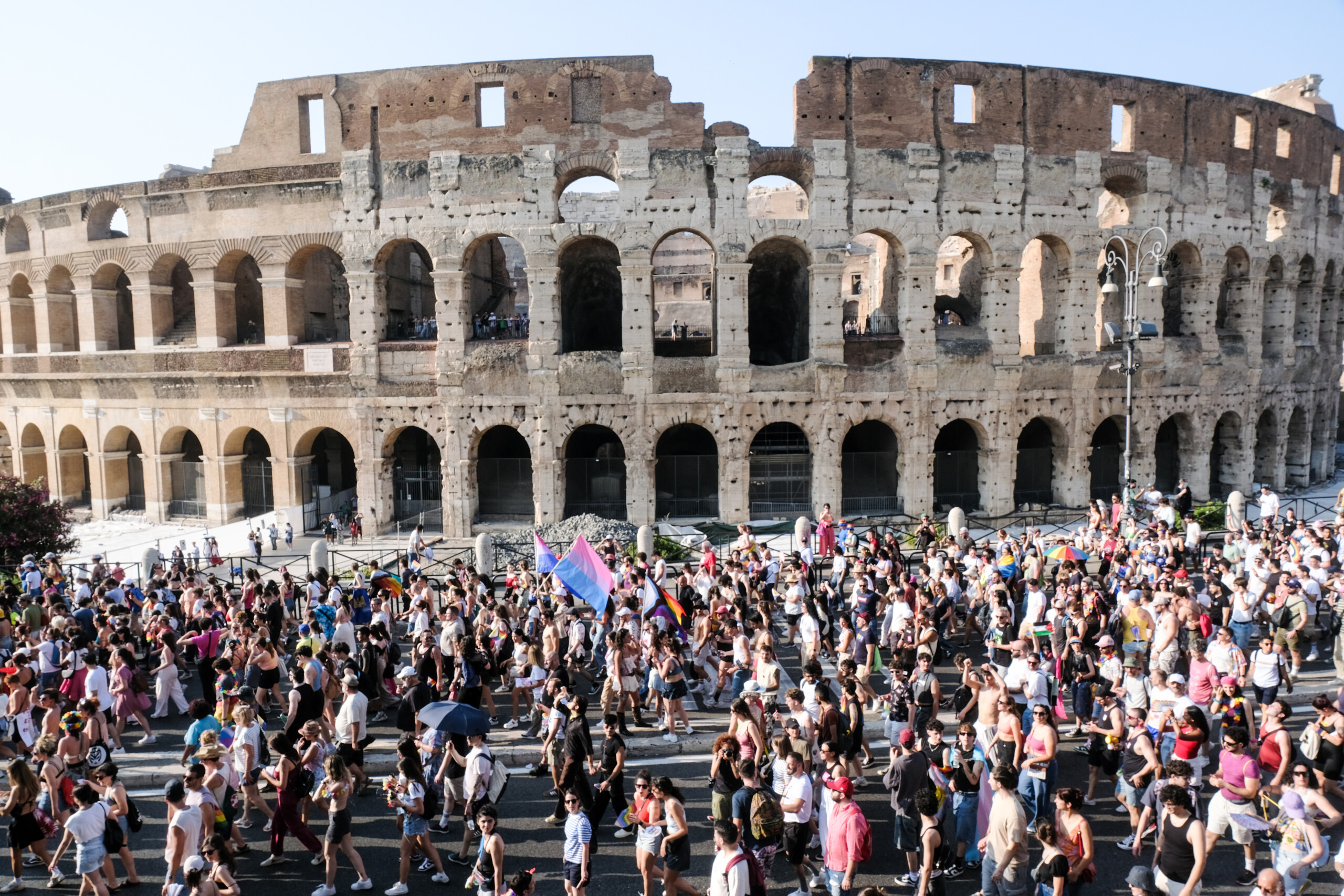 Rome, Gay Help Line : "Une femme trans agressée après la parade de la Pride" 1 rome gay help line une femme trans agressee apres la parade de la pride scaled
