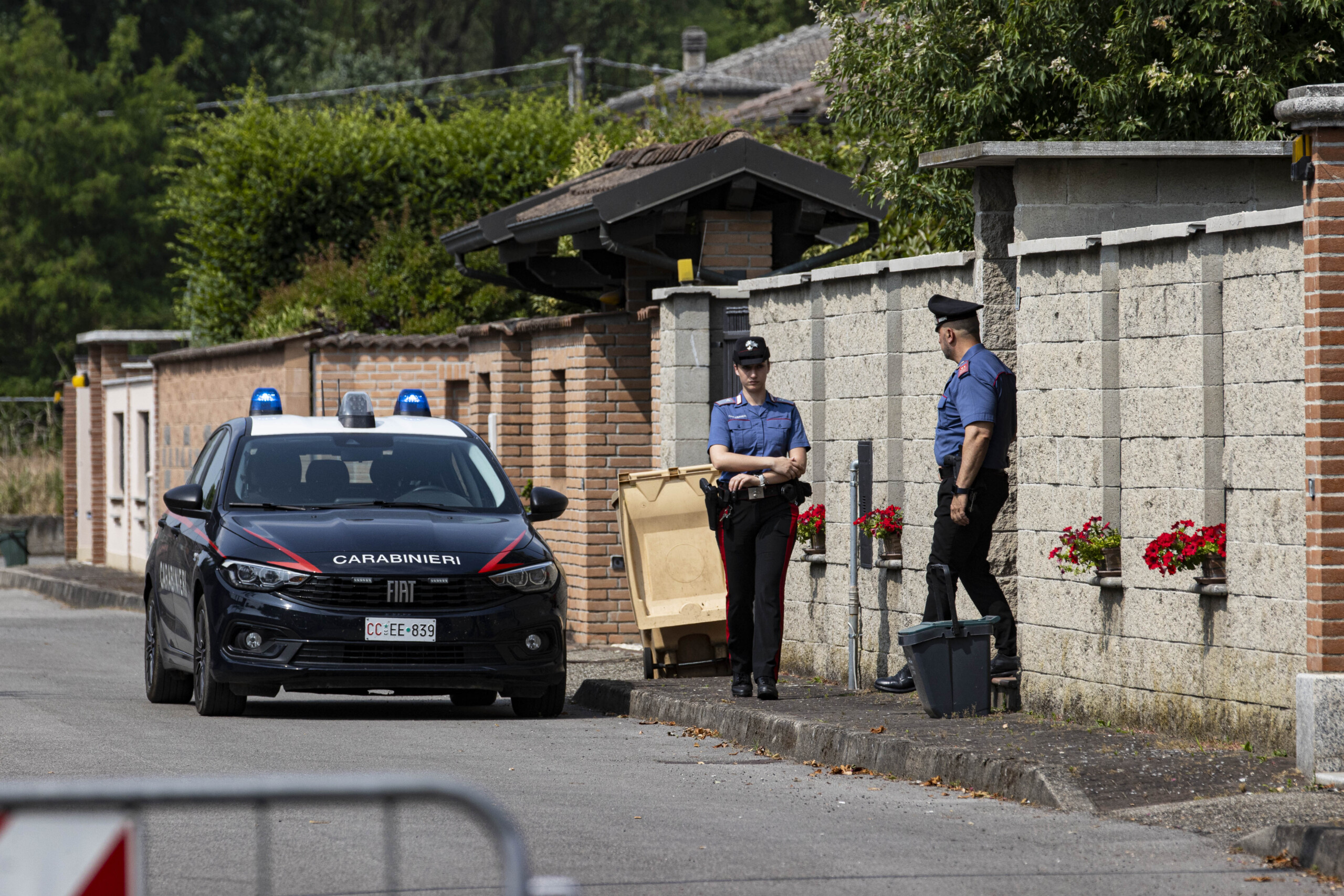affaire du meurtre de garlasco 11 experts pour lexpertise adn on commence par les dechets scaled