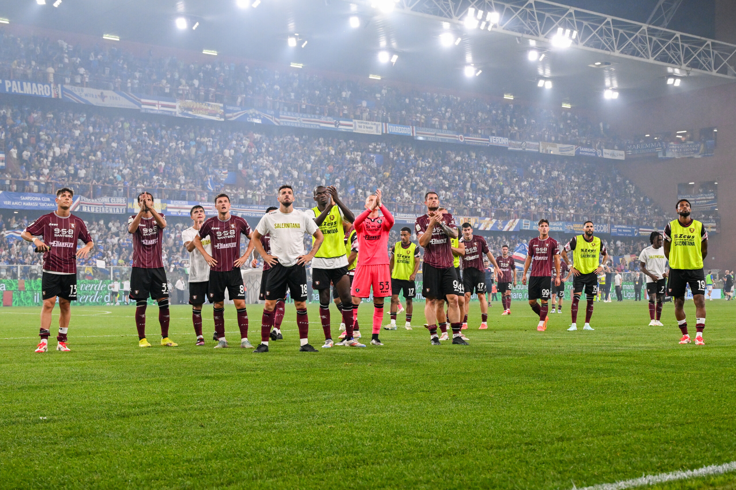 Série B : joueurs intoxiqués, Salernitana demande le report du match retour des barrages 1 serie b joueurs intoxiques salernitana demande le report du match retour des barrages scaled