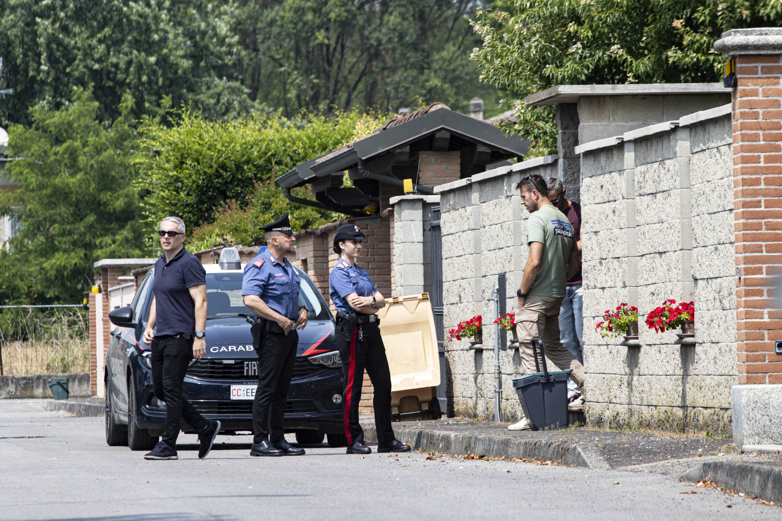 meurtre de garlasco sources lempreinte de main sur la porte ne contient pas de sang scaled