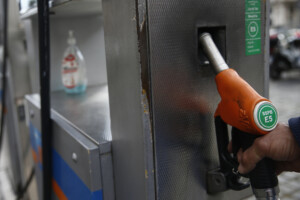 ue ft evaluation dune taxe carbone sur le chauffage domestique et lessence
