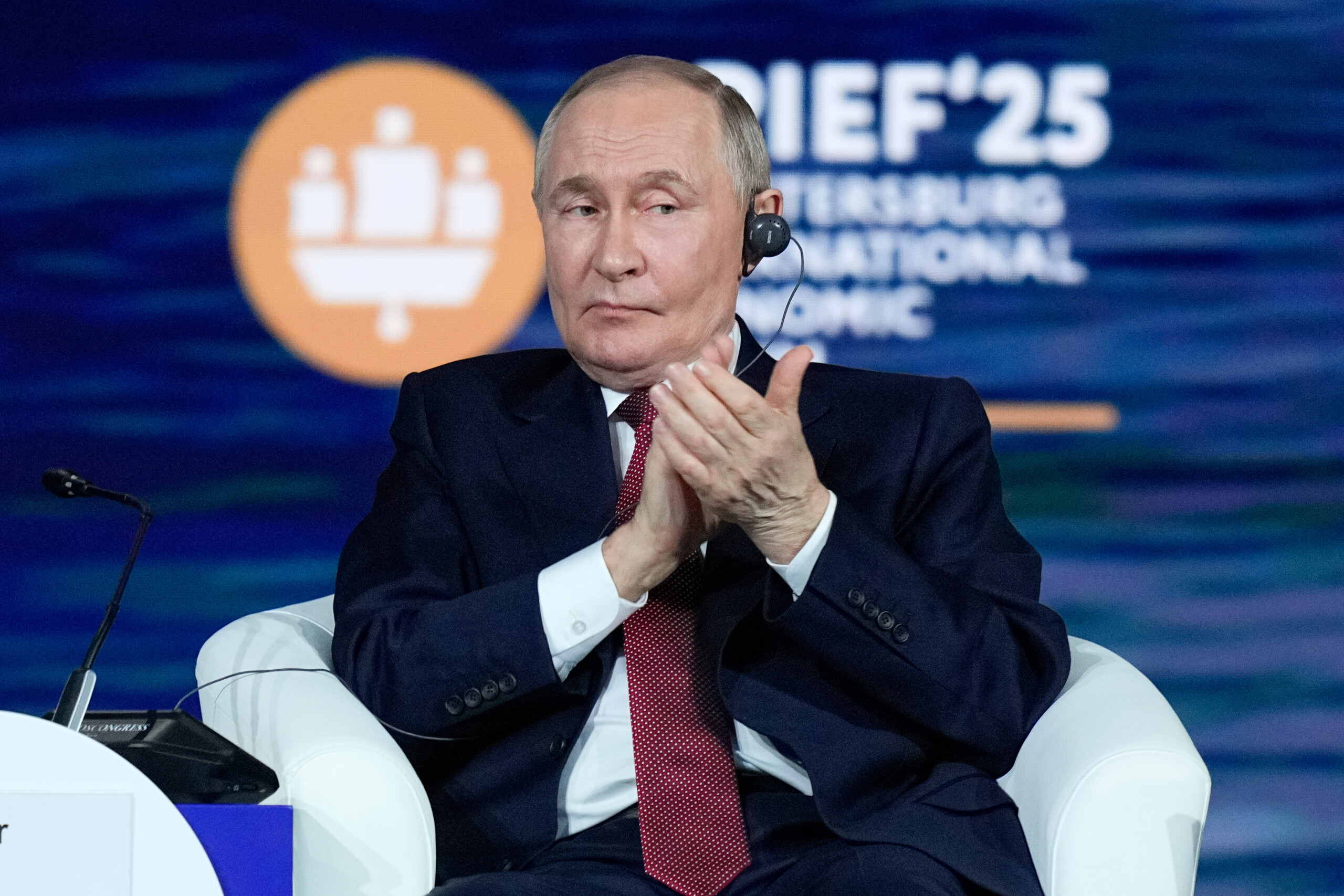 iran poutine laiea na aucune preuve de tentatives de fabrication darmes nucleaires scaled