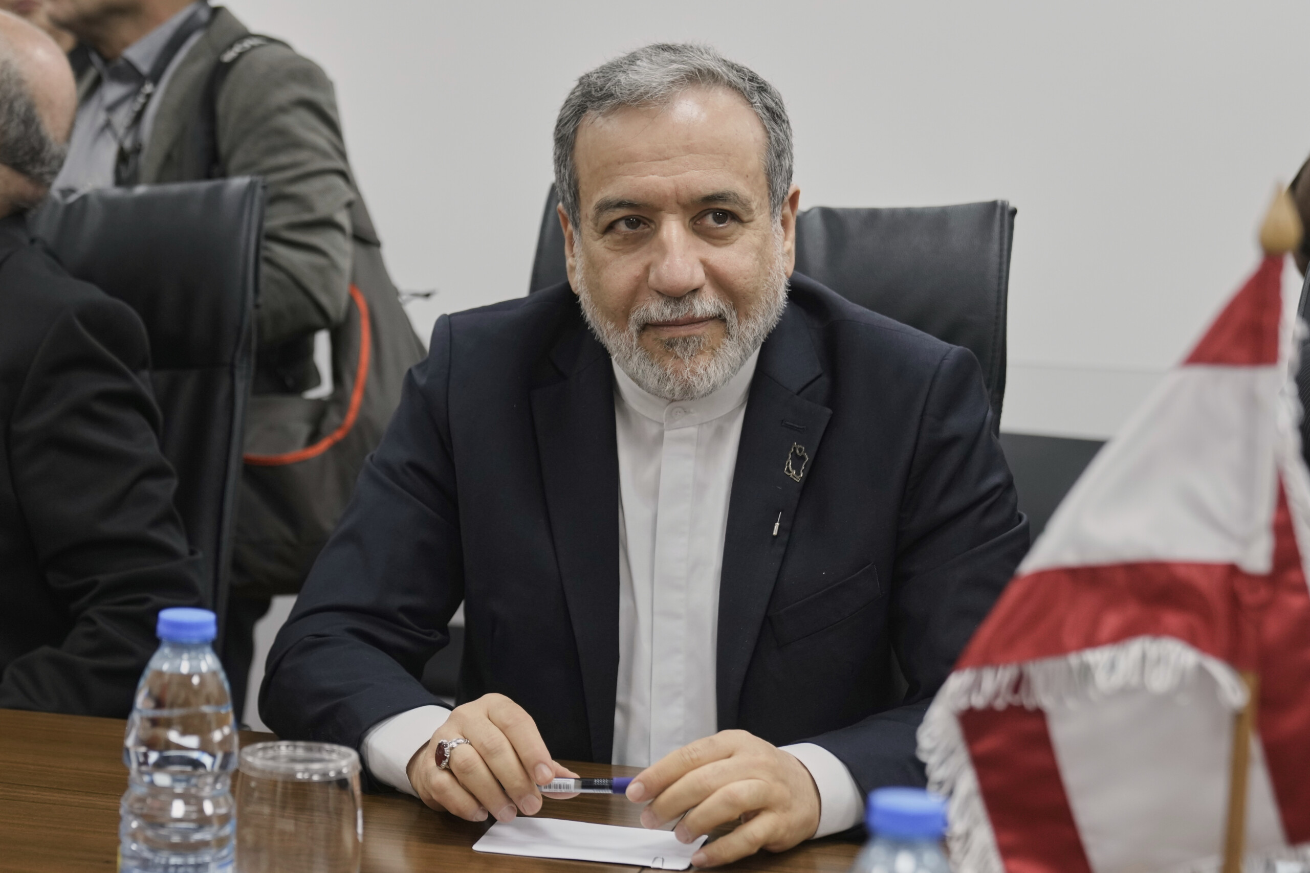 les etats unis attaquent liran araghchi trump a trompe ses electeurs cest un tyran qui bafoue les droits scaled