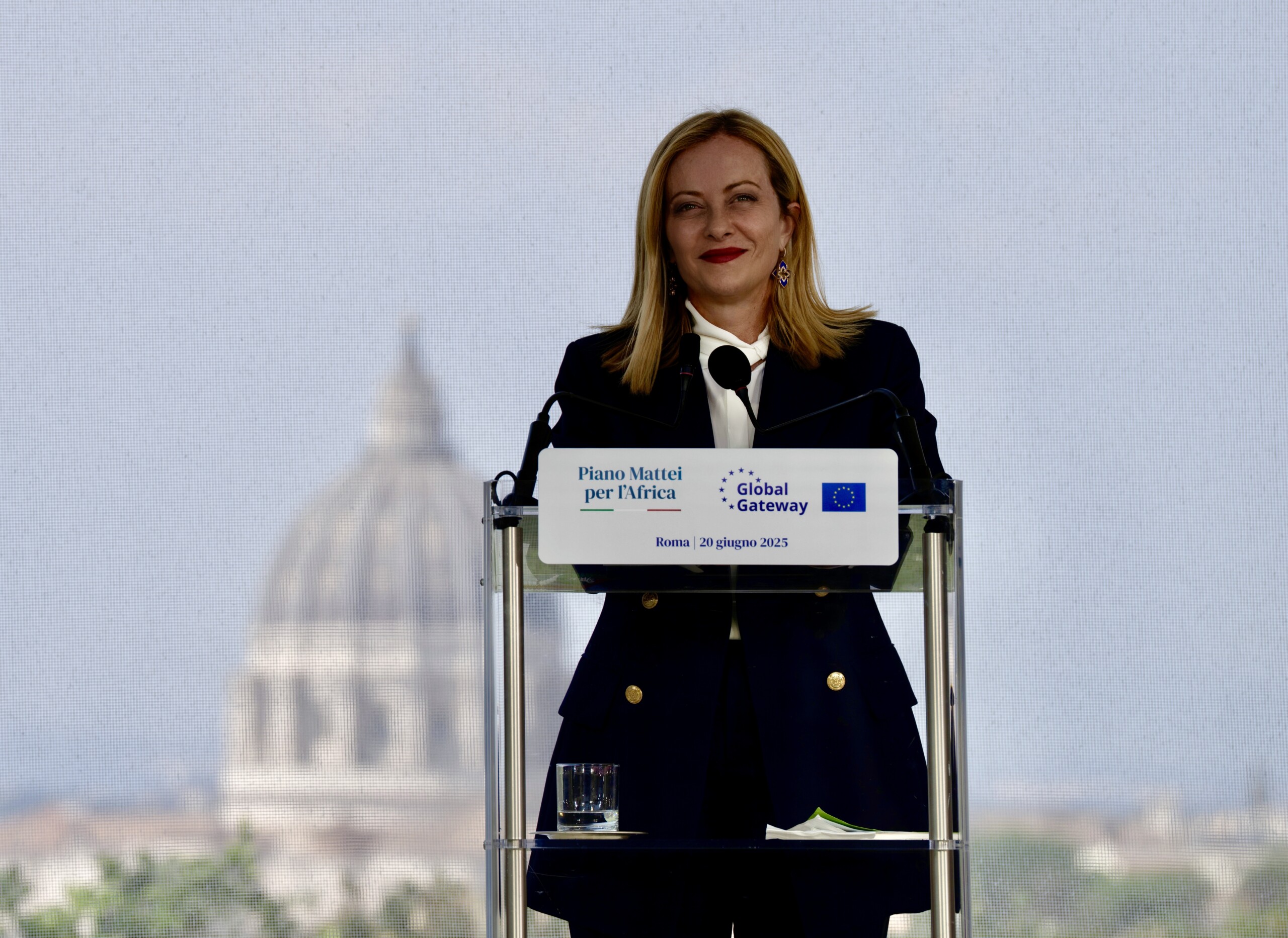 les etats unis attaquent liran meloni suit la crise une visioconference est convoquee avec les ministres et les chefs des services secrets scaled