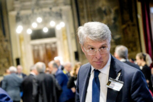 decret sur la securite cantone des remarques justes des normes indignes dun pays liberal