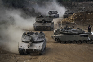 moyen orient larmee israelienne ordonne levacuation de zones de gaza les operations militaires vont sintensifier