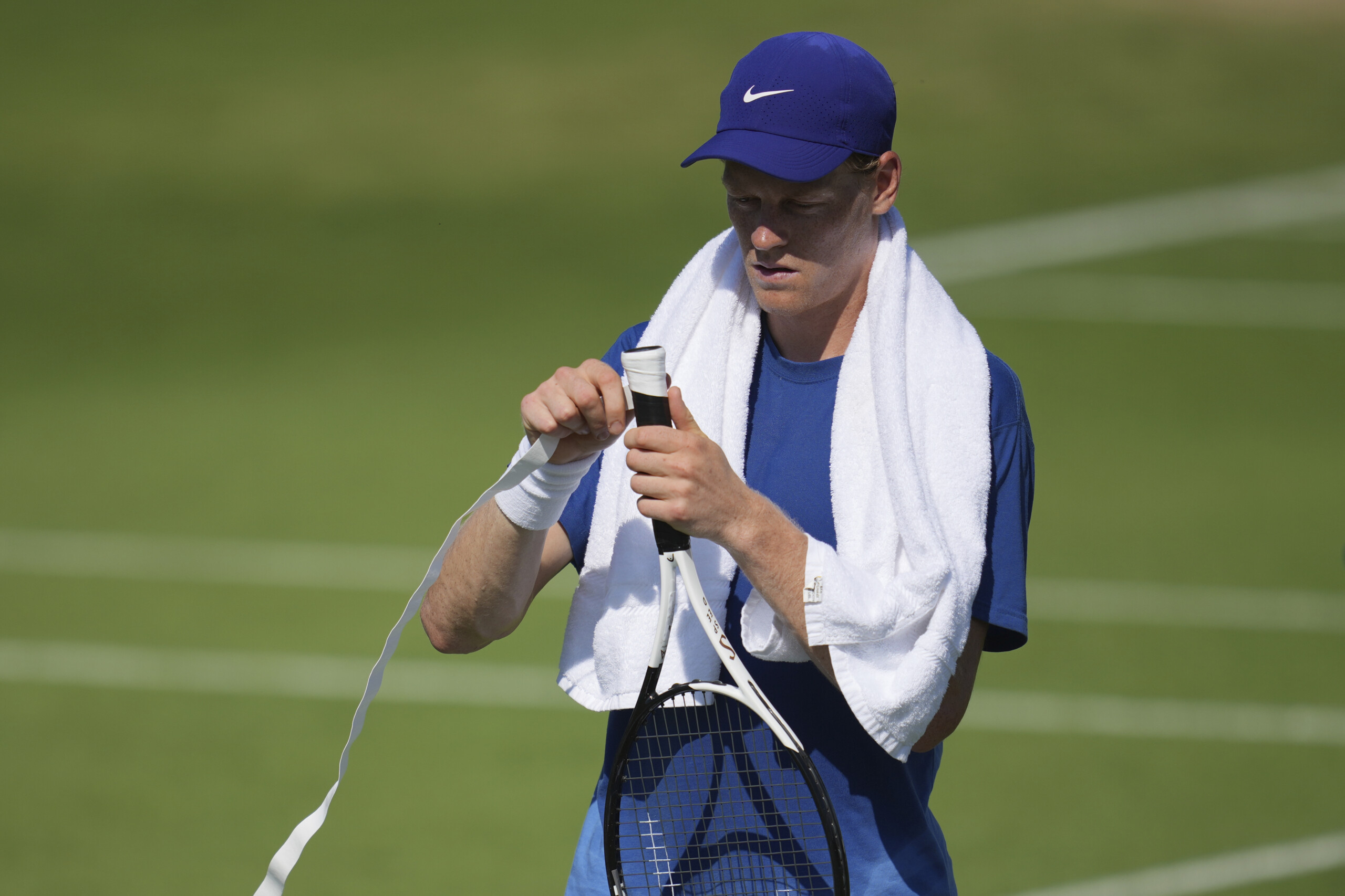 tennis badio salue sinner merci pour les defis partages scaled