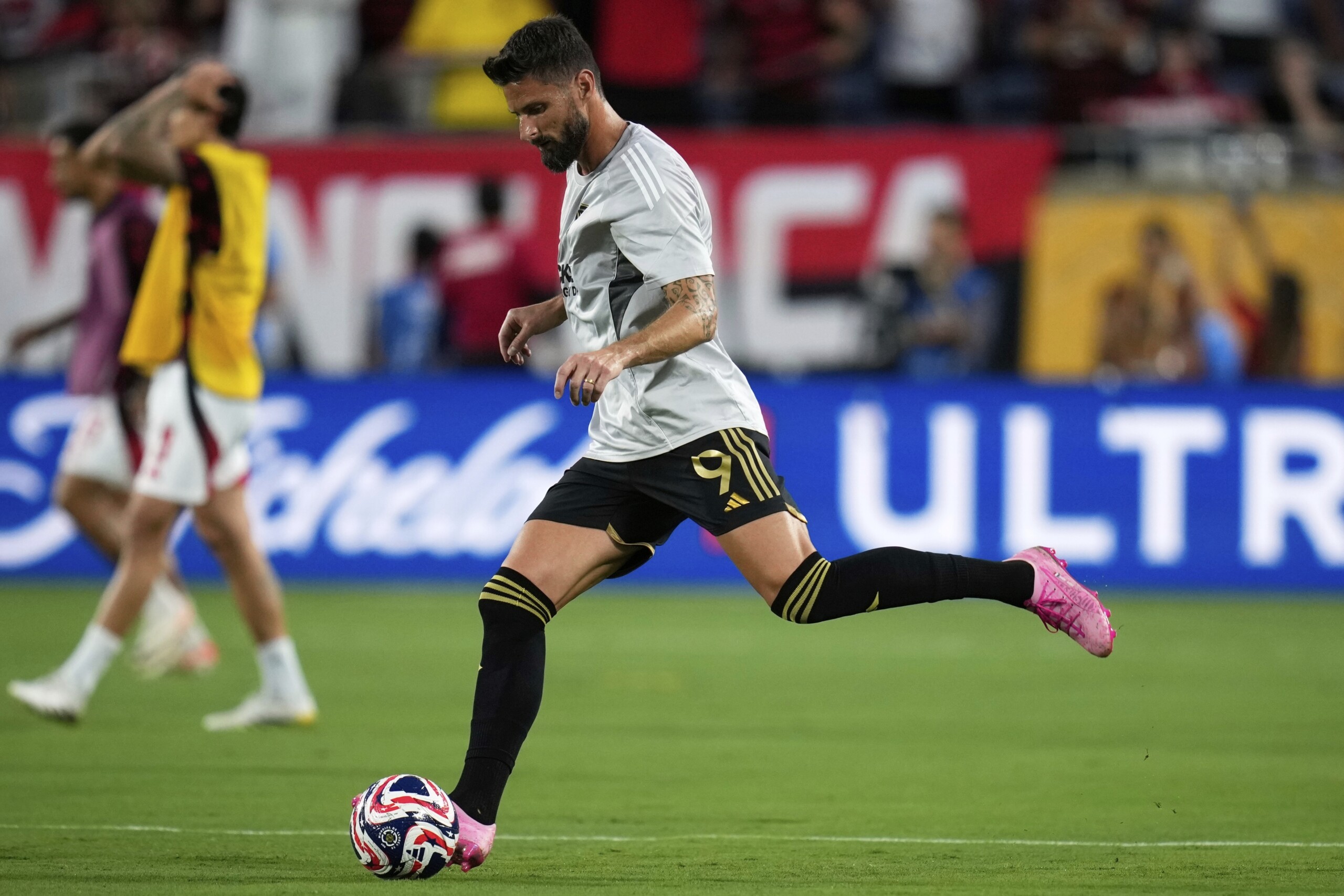 football dernier match de giroud aux etats unis los angeles fc battu par vancouver scaled