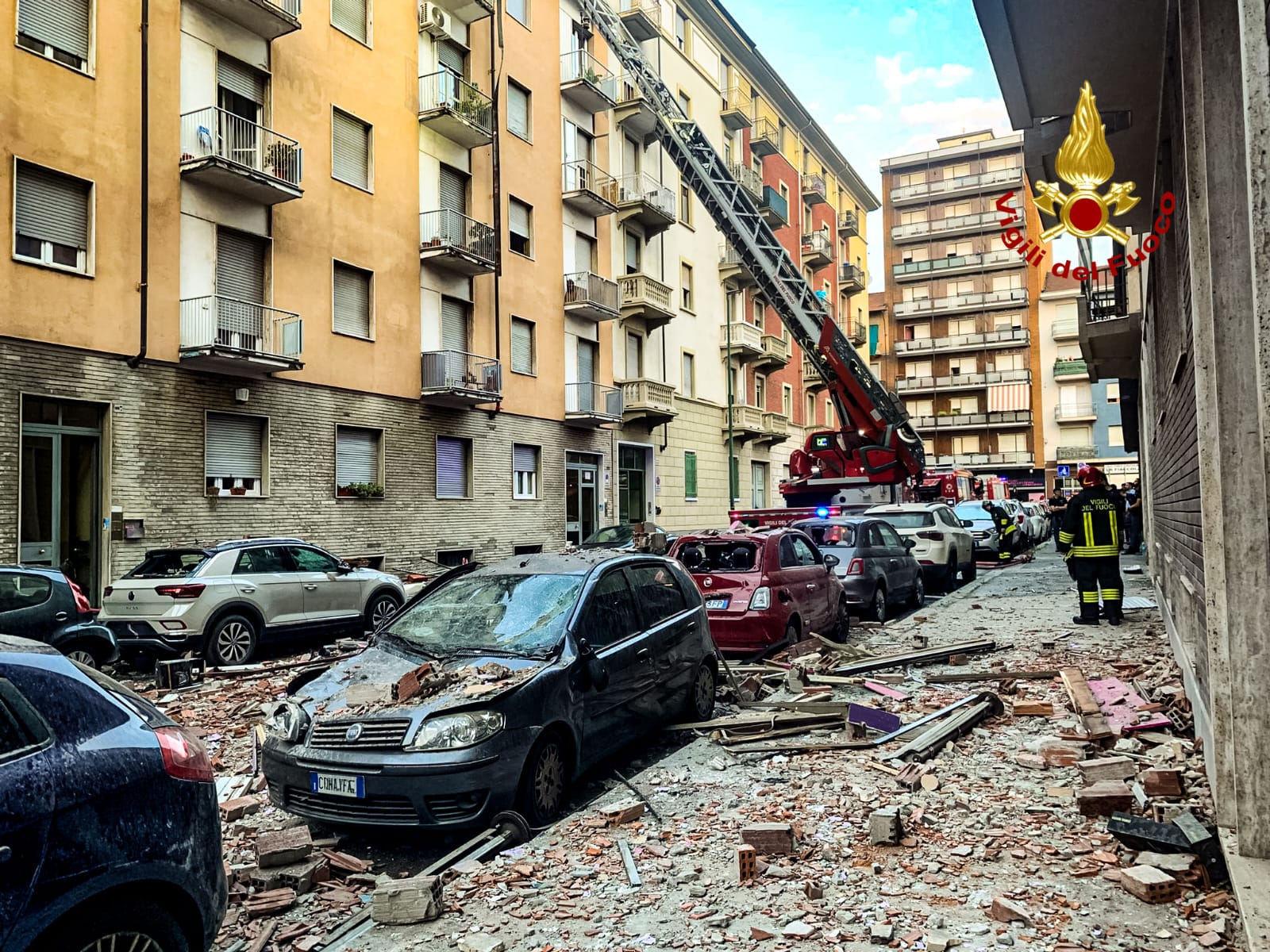 turin explosion via nizza une trentaine de familles evacuees