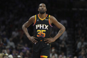 basket nba debut du marche des agents libres avec houston en vedette