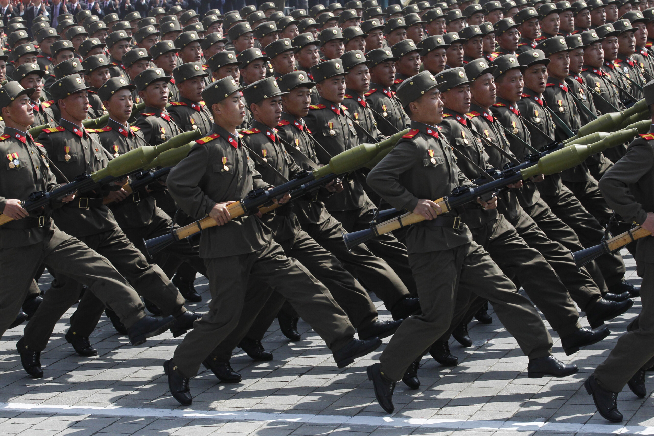 ukraine la coree du nord va envoyer 30 000 soldats supplementaires pour soutenir moscou scaled