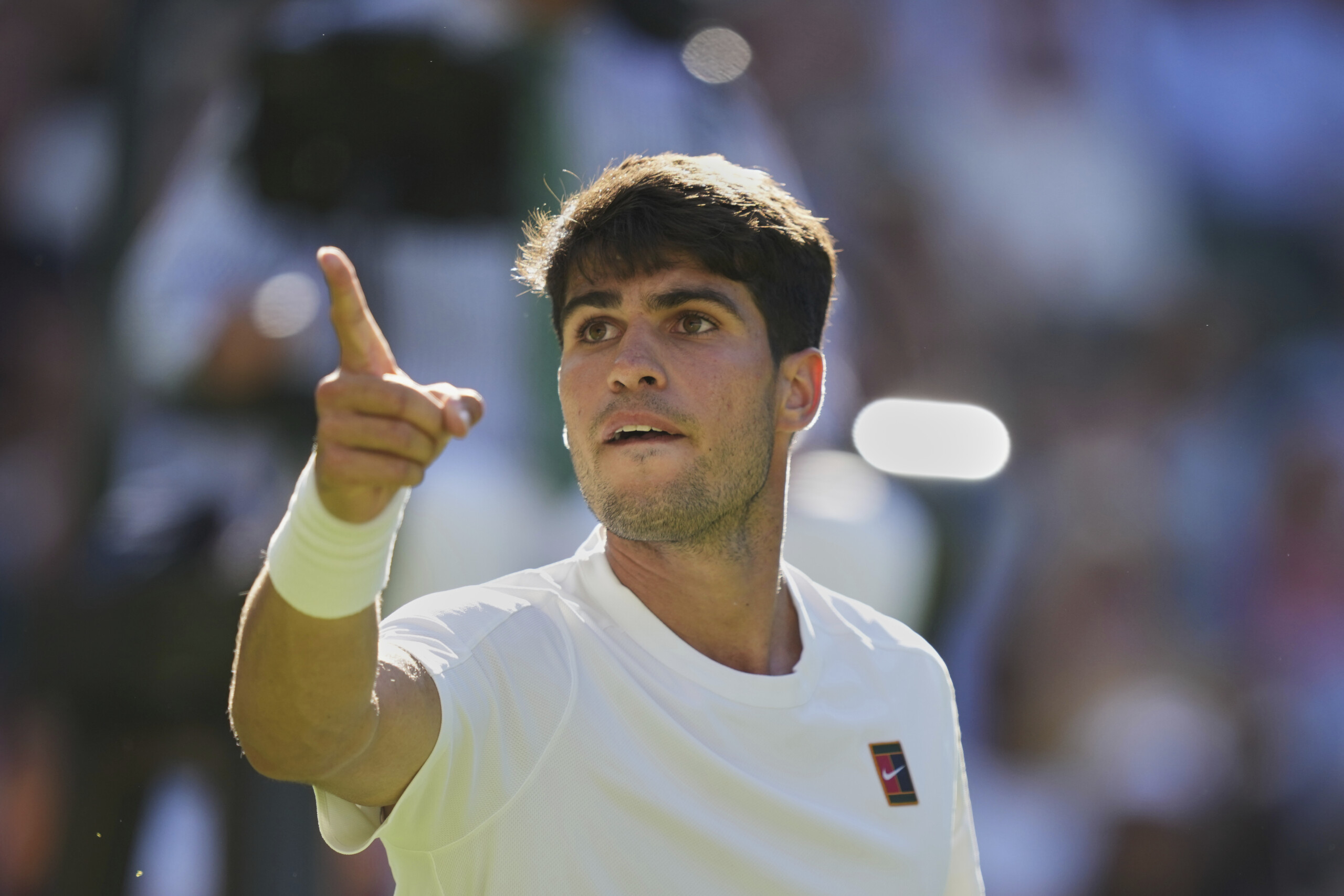 wimbledon alcaraz se qualifie pour le troisieme tour scaled