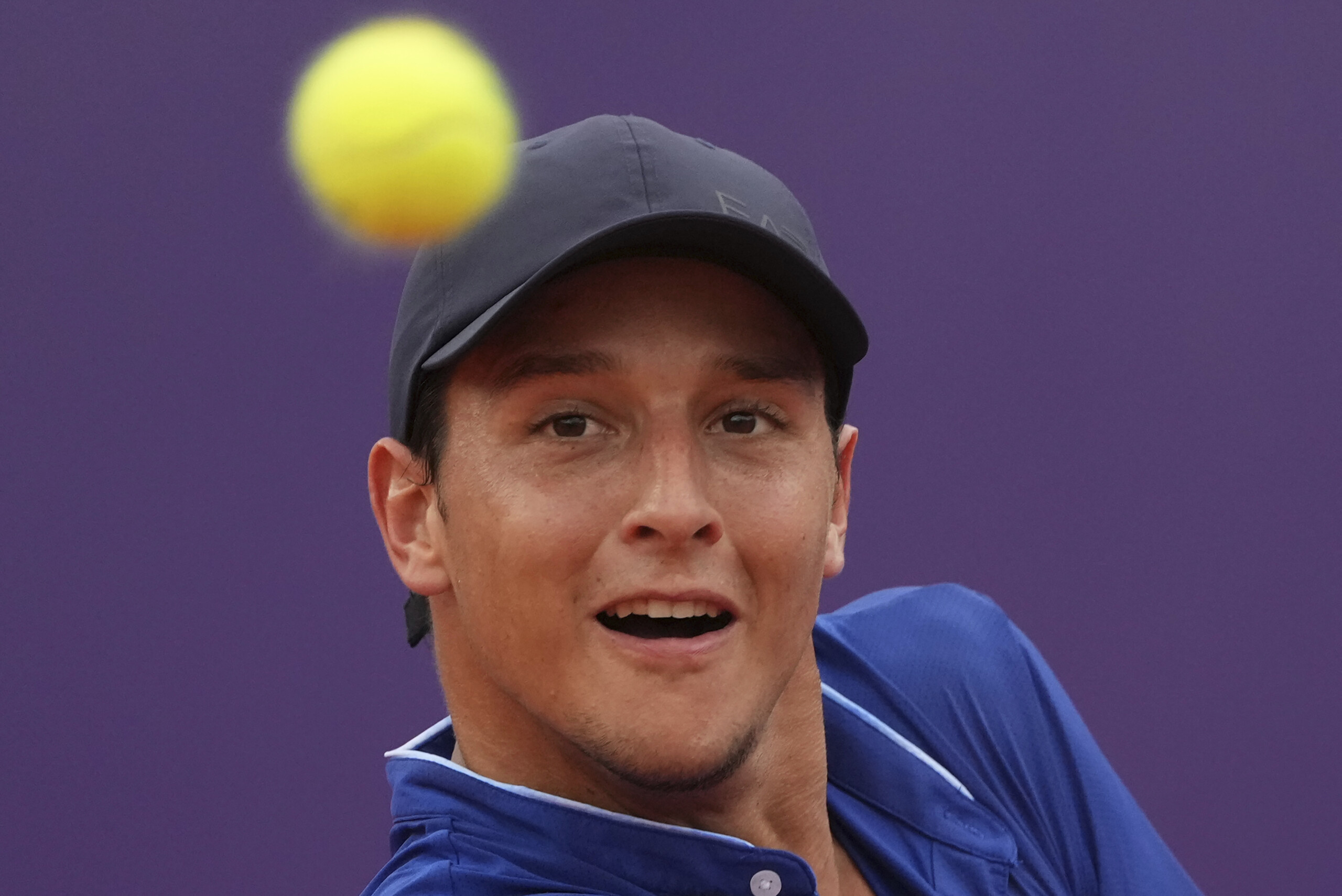 wimbledon darderi egalement qualifie pour le troisieme tour il affrontera desormais laustralien thompson scaled