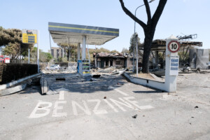 explosion a rome arpa lazio lincendie a genere de la dioxine