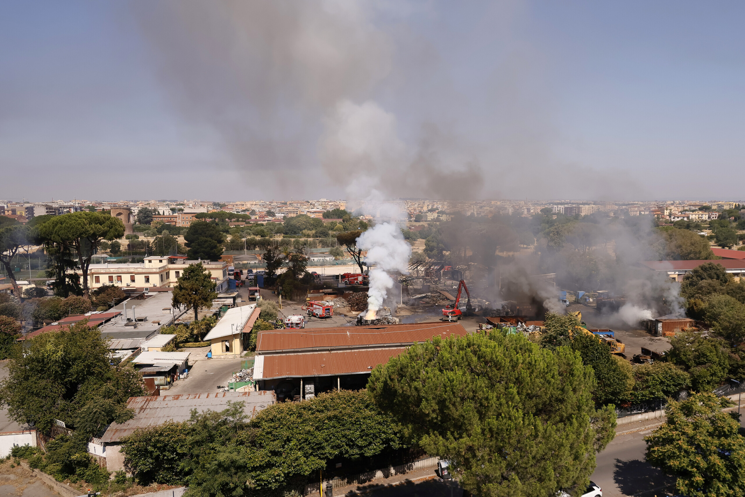 explosion a rome installation de detecteurs arpa attente des resultats scaled