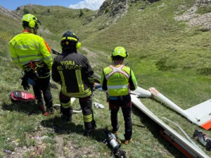 vallee daoste un planeur secrase a vetan le pilote decede