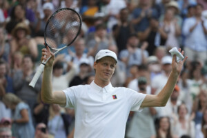 wimbledon sinner bat martinez en trois sets et se qualifie pour les huitiemes de finale