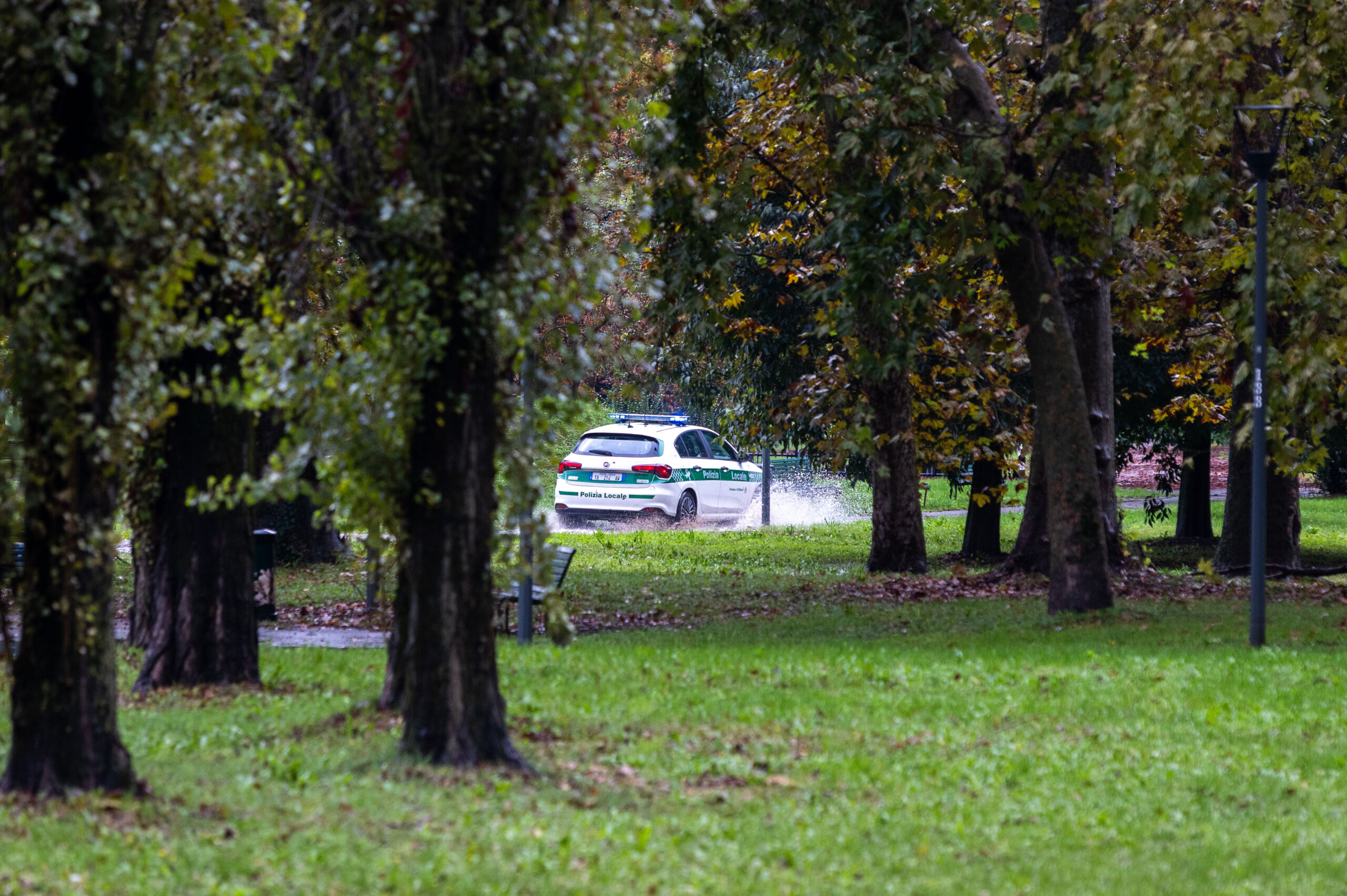mauvais temps 104 interventions des pompiers dans la region de milan scaled