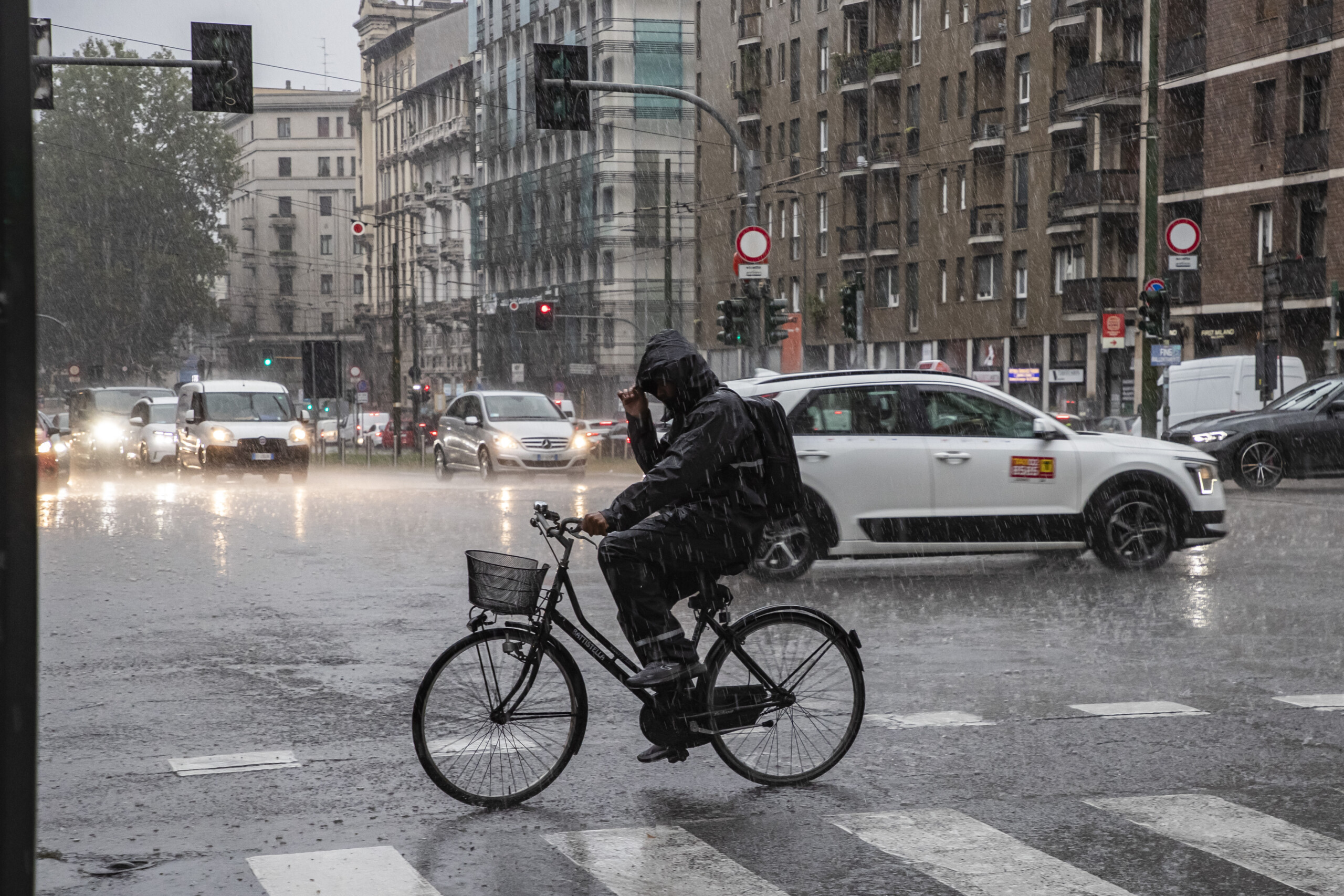 violent orage sur milan scaled