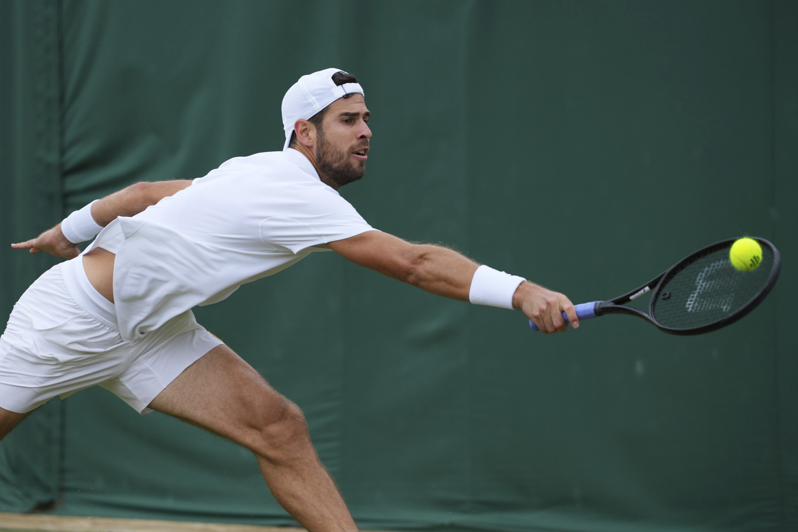 wimbledon khachanov premier joueur a acceder aux quarts de finale scaled