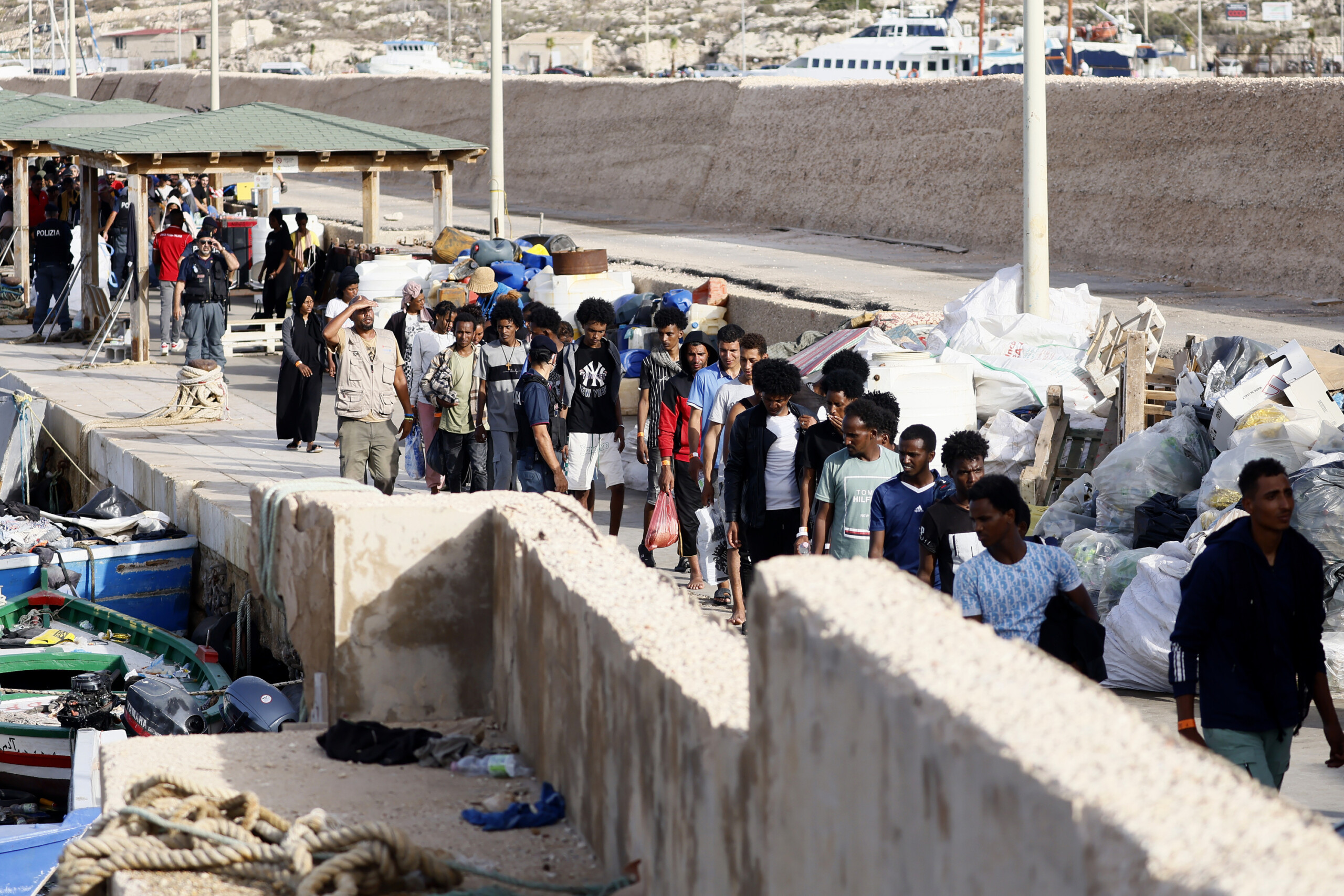 Migrants : 31 238 personnes ont débarqué en Italie depuis le début de l’année 1 migrants 31 238 personnes ont debarque en italie depuis le debut de lannee scaled