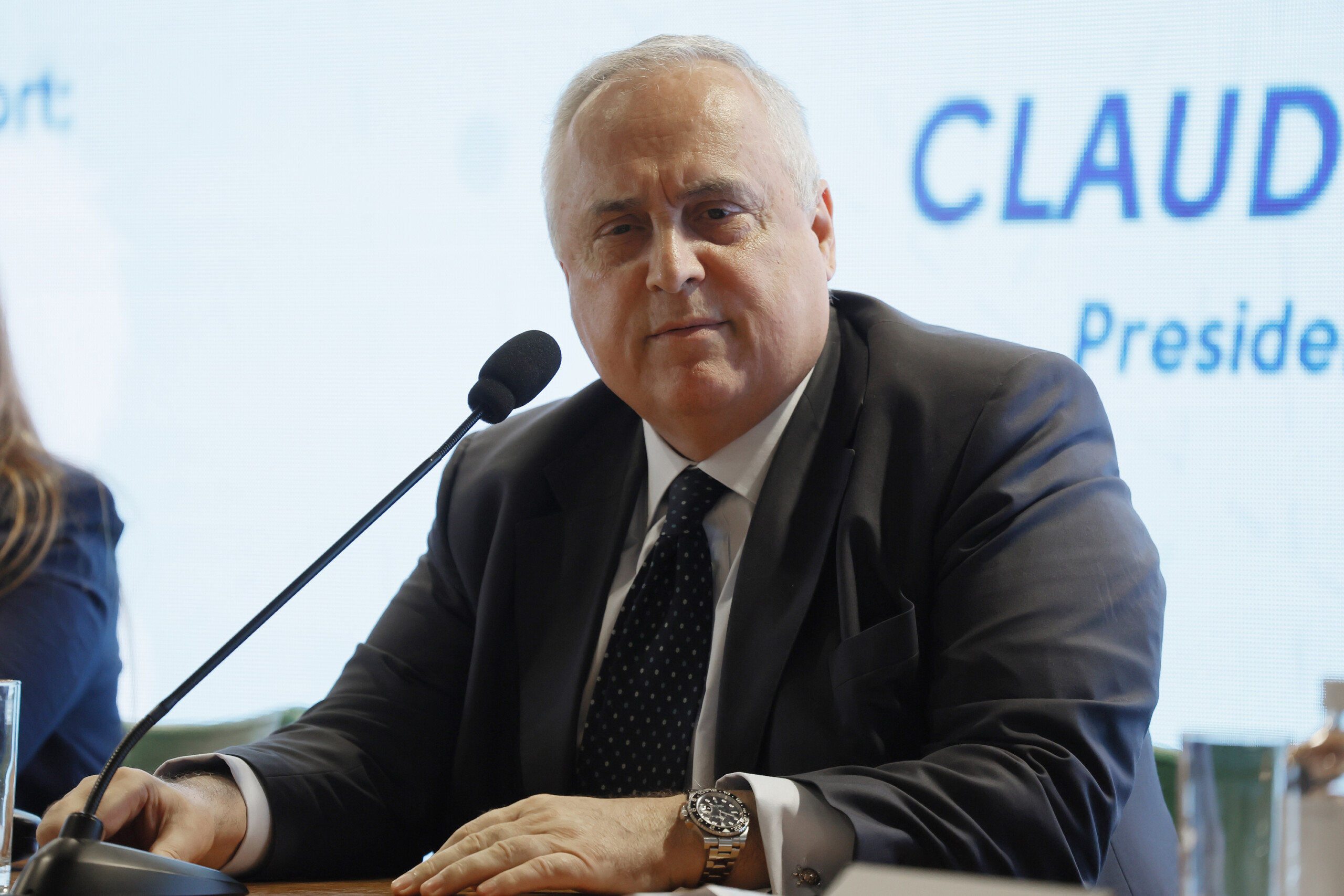 lazio le president lotito sort de lhopital merci pour votre soutien scaled