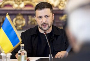 ukraine zelensky la russie pratique un terrorisme pur et simple elle veut que nous quittions notre pays
