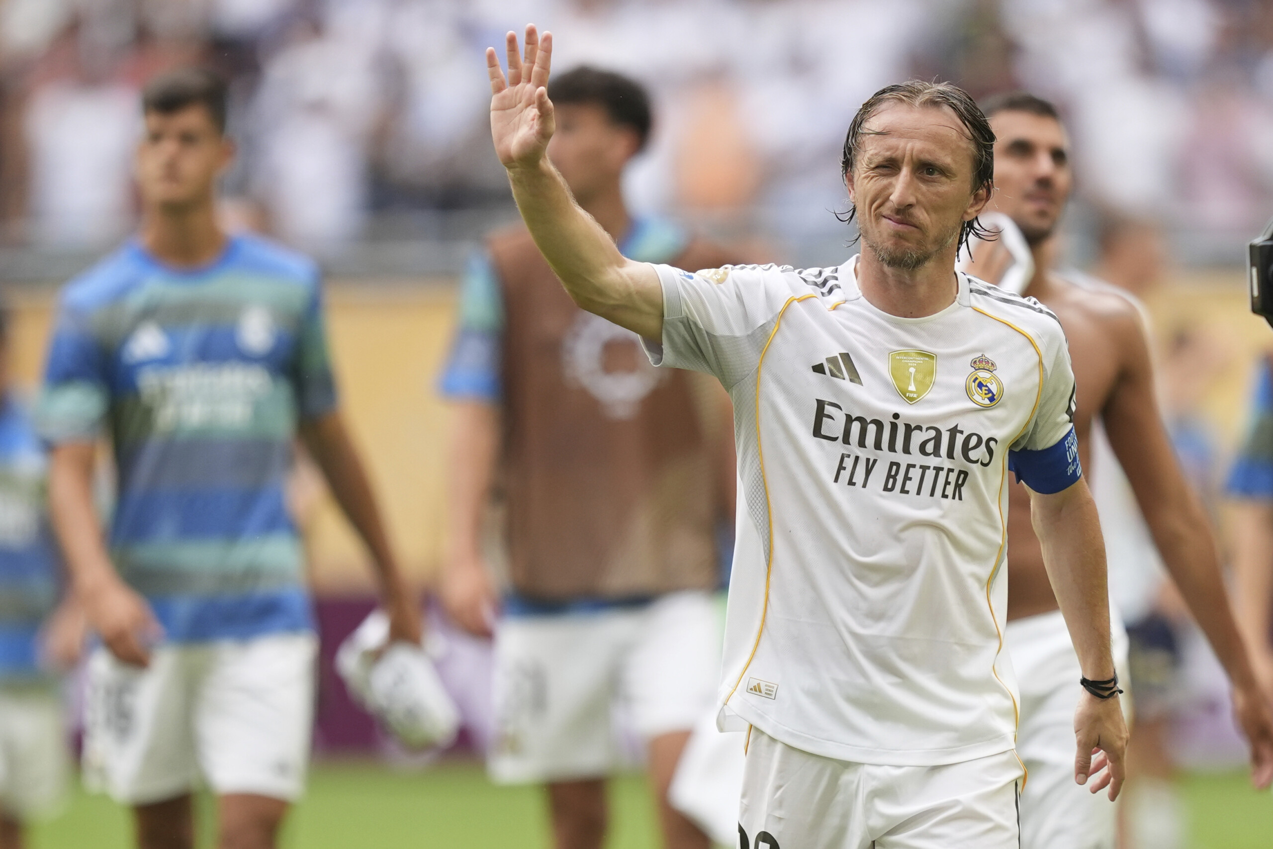 football modric fait ses adieux au real madrid un voyage inoubliable scaled