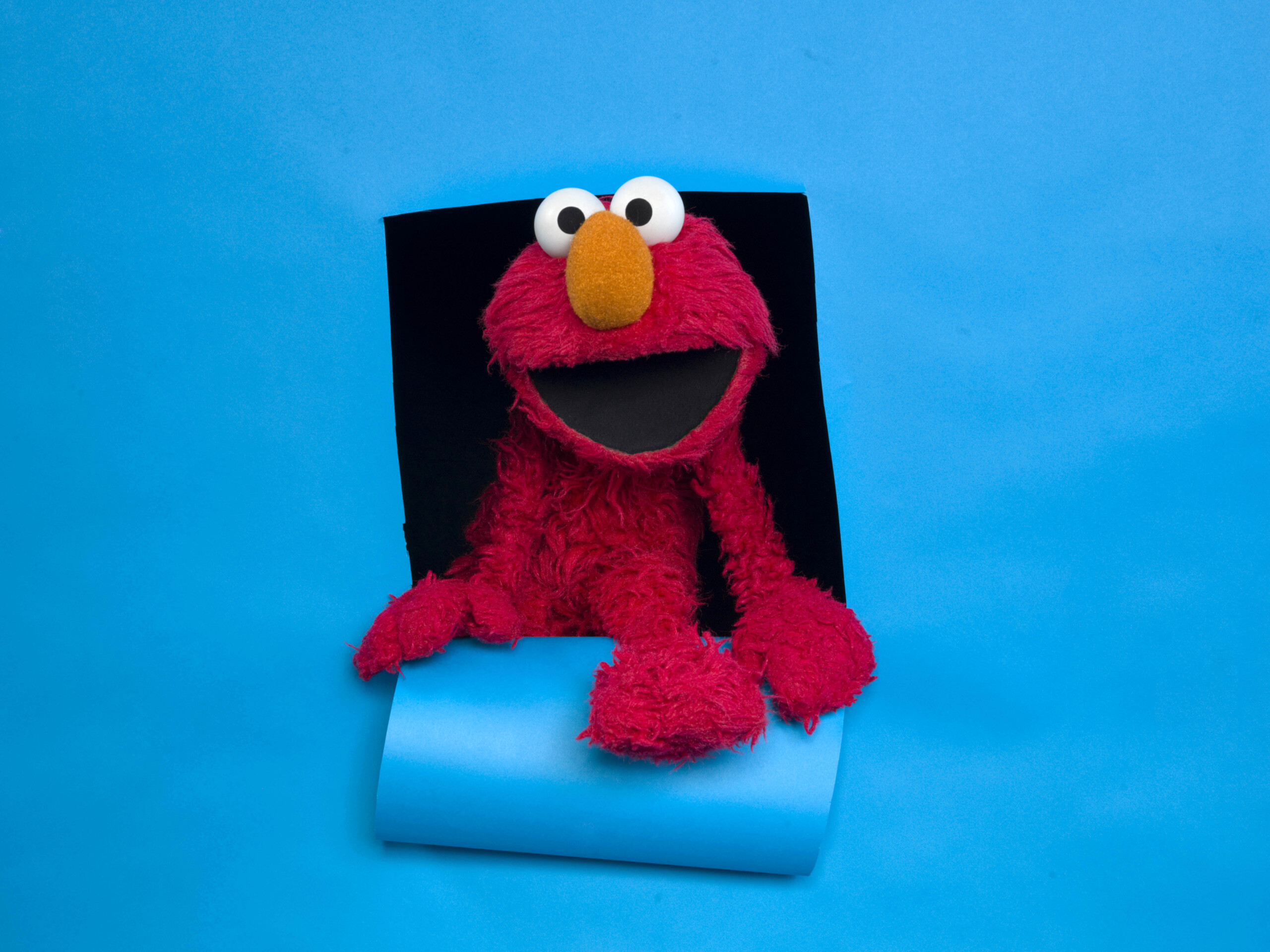 etats unis le profil x du personnage elmo pirate insultes contre les juifs et trump scaled