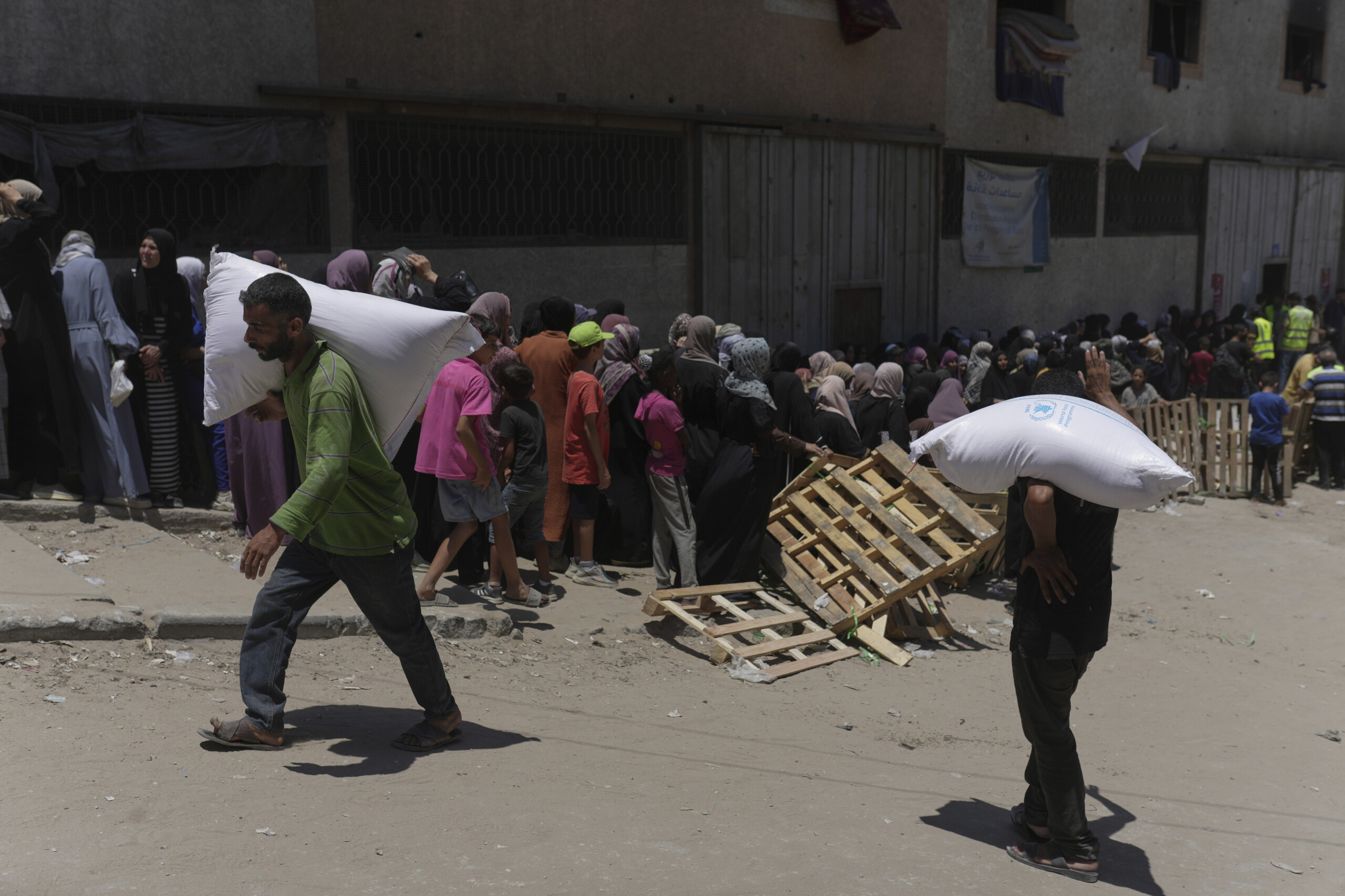 gaza un raid israelien a laube fait 12 morts parmi les palestiniens scaled