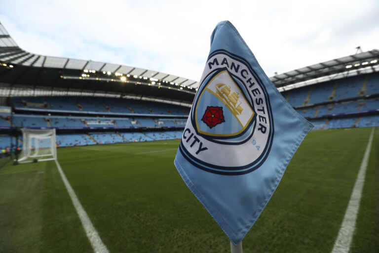 manchester city signe un contrat de sponsoring record avec puma 1 milliard deuros sur dix ans