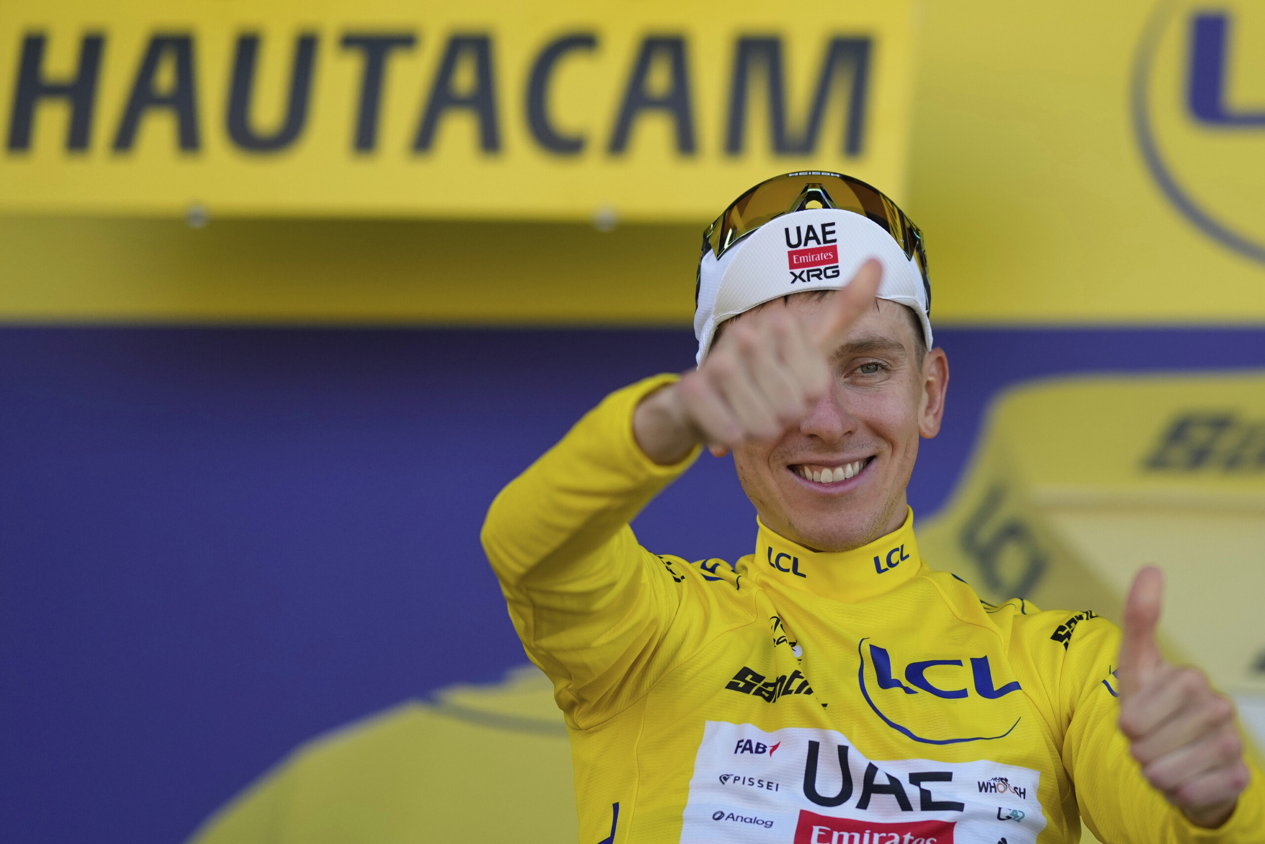 tour de france 13e etape pogacar remporte le contre la montre vingegaard deuxieme scaled