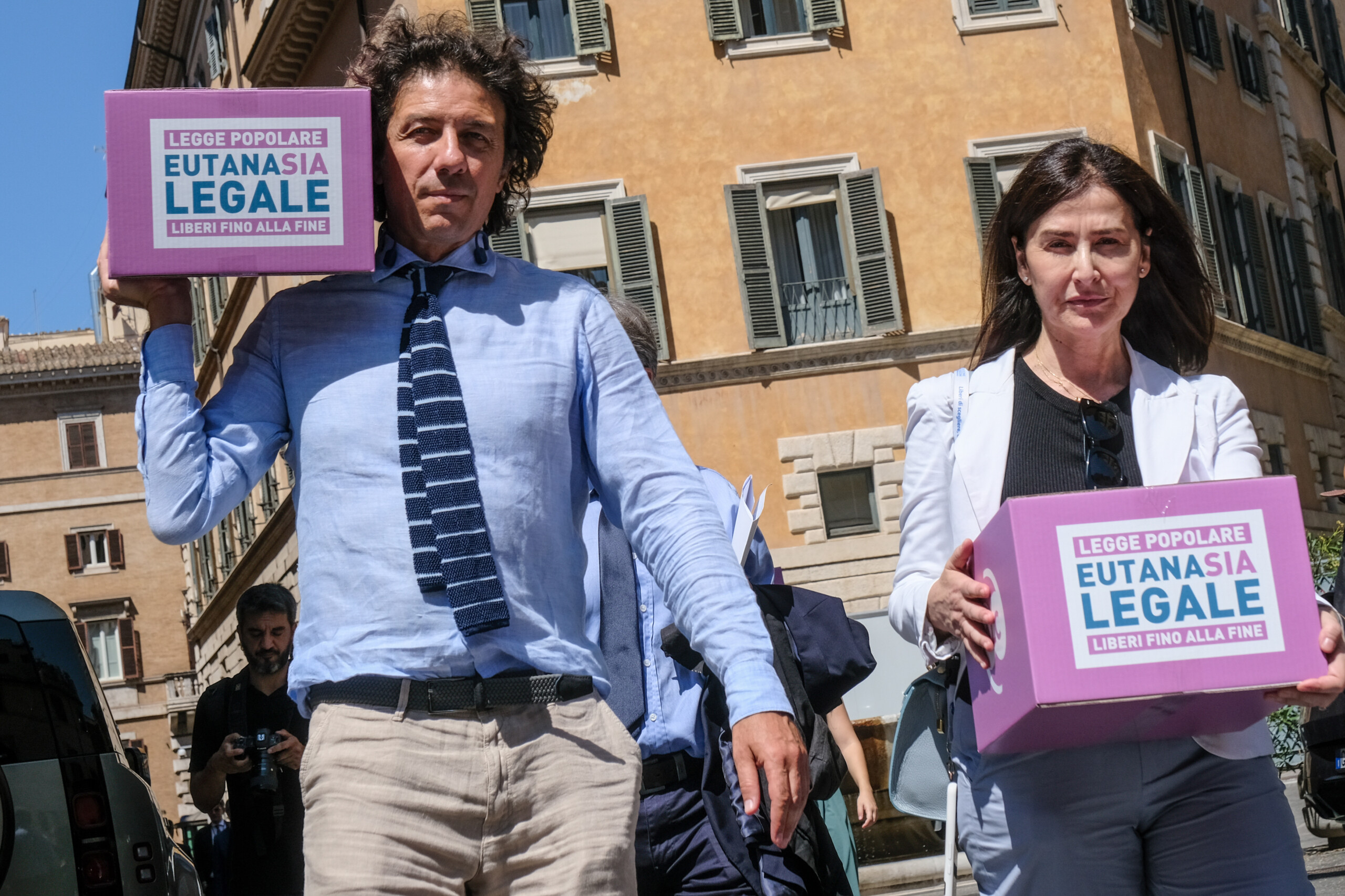 fin de vie laura santi decede a perouse apres setre auto administre un medicament scaled