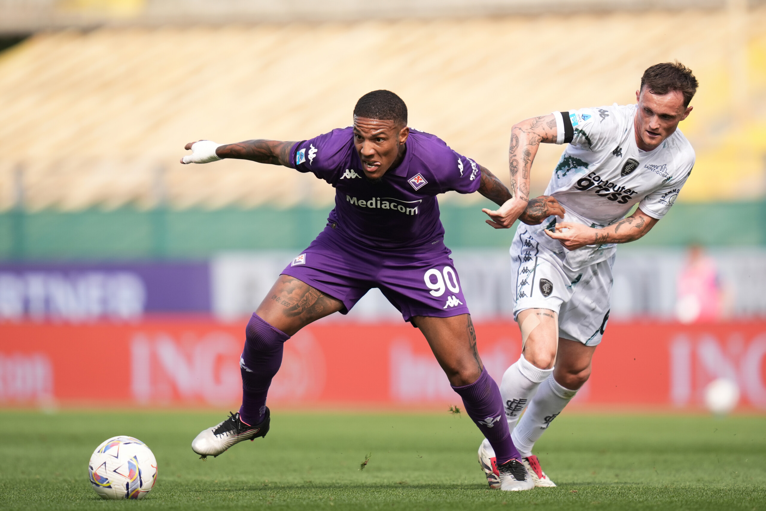 naples folorunsho officiellement prete a cagliari scaled