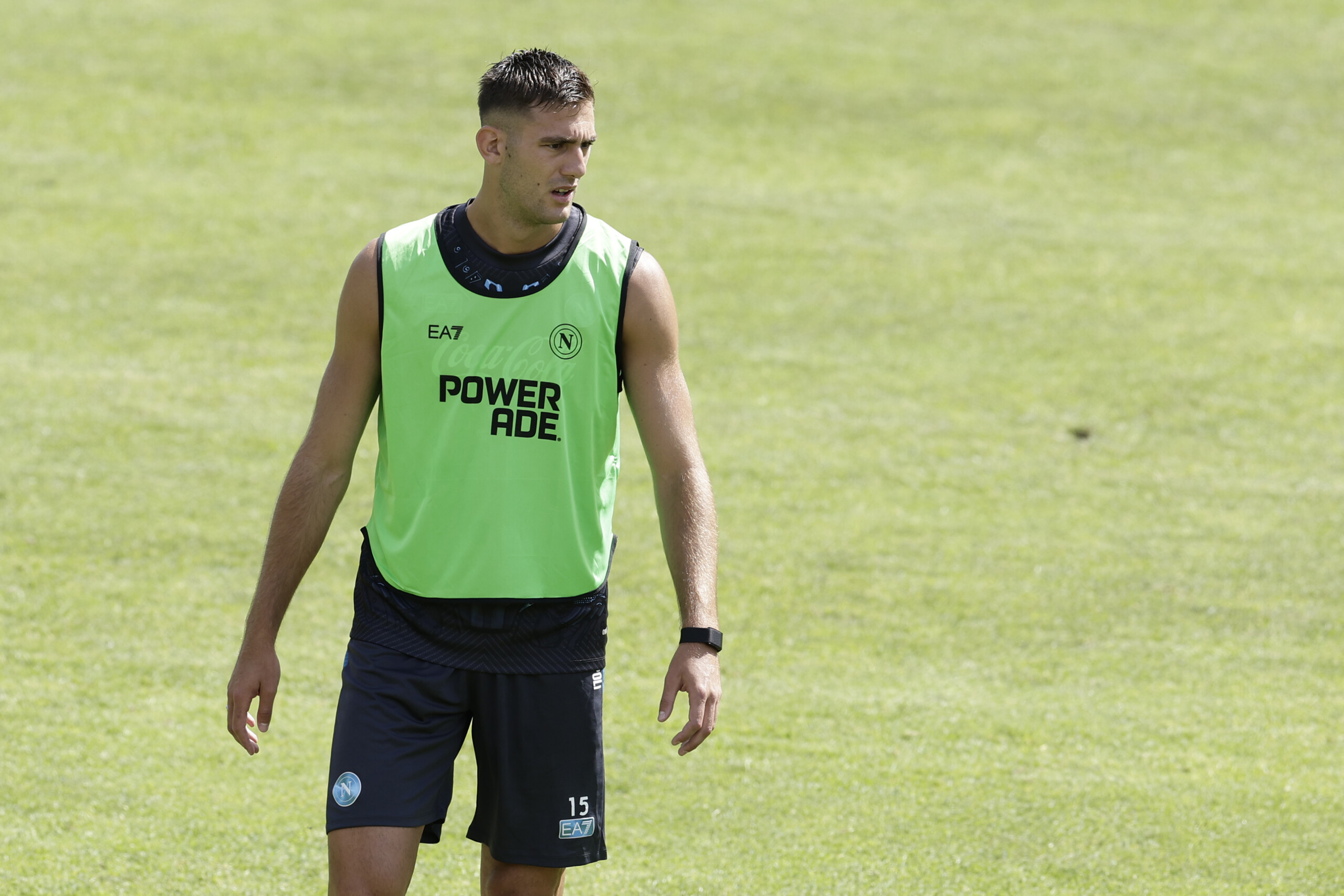 naples bat catanzaro 2 1 en match amical premier but de lucca scaled